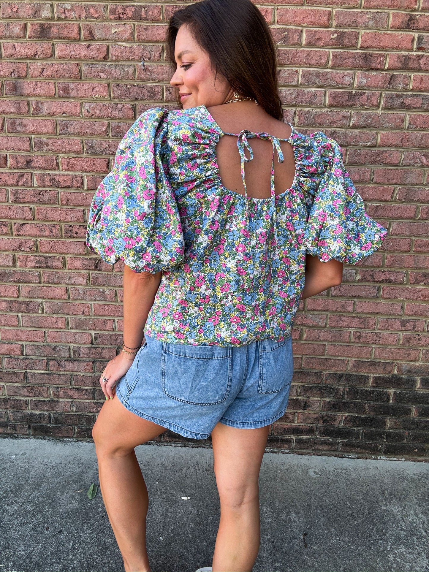 THEA BUBBLE SLEEVE TOP