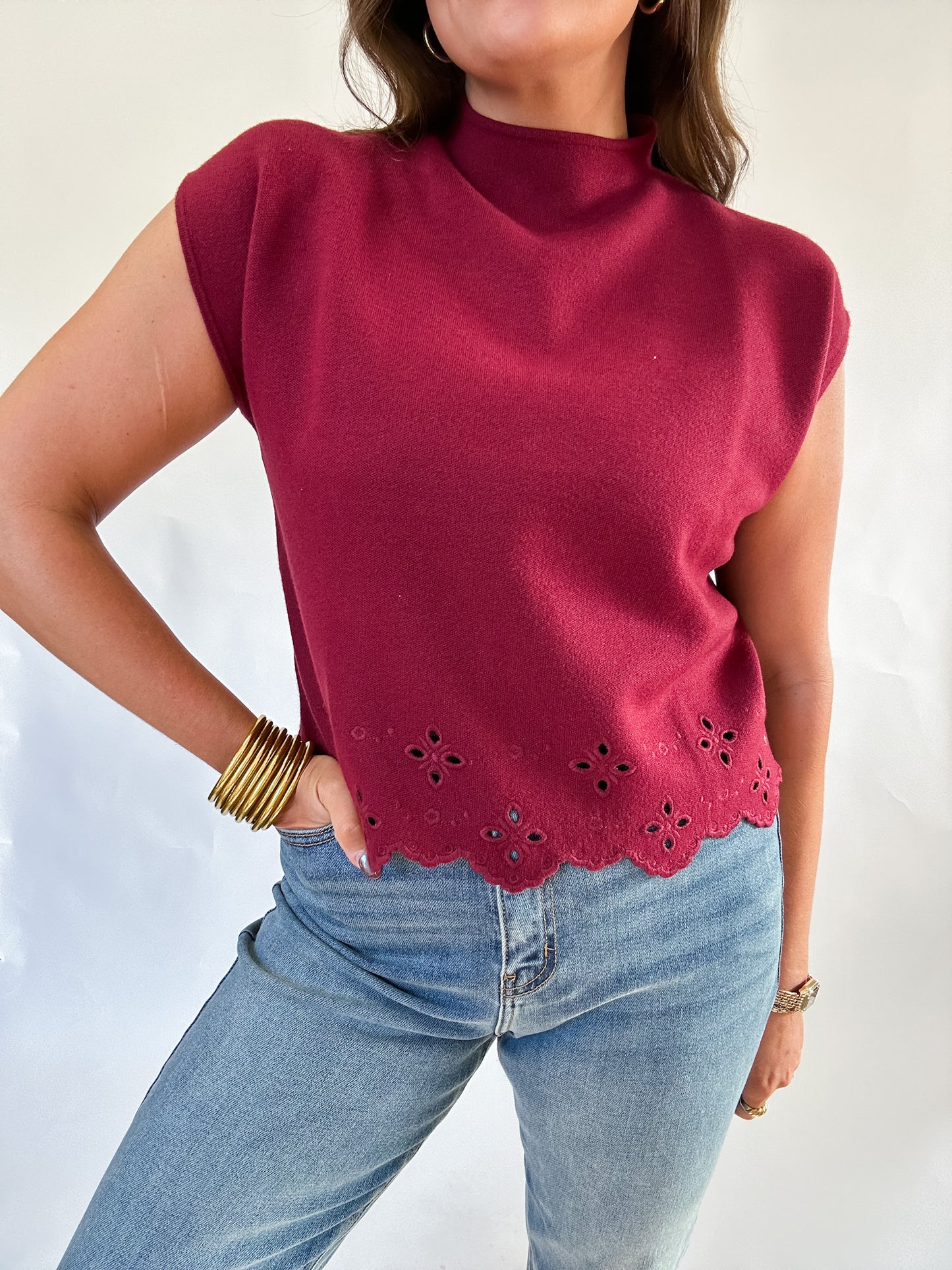 WINE DOWN EYELET SWEATER TOP