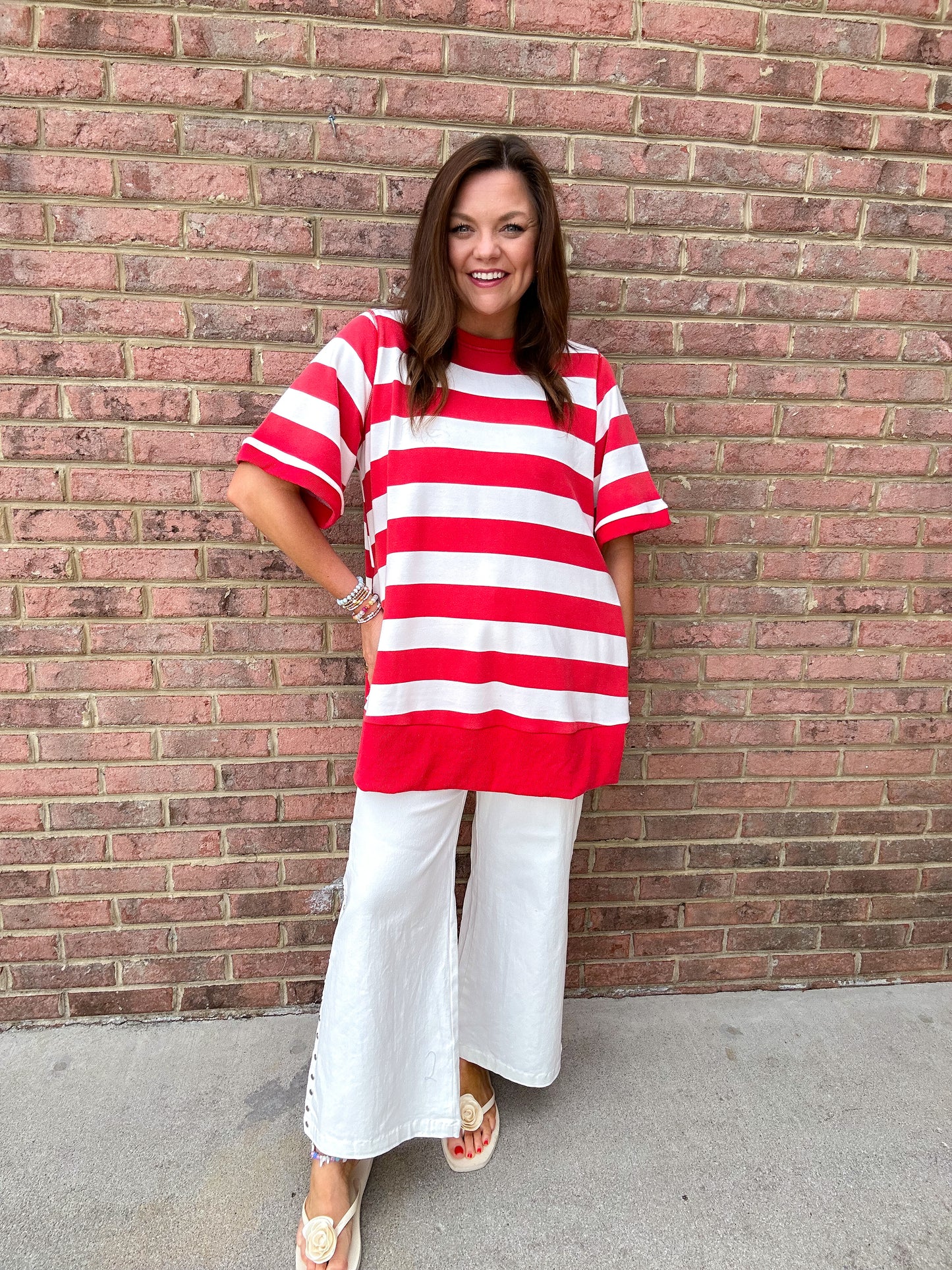 RED WHITE & STRIPE TOP