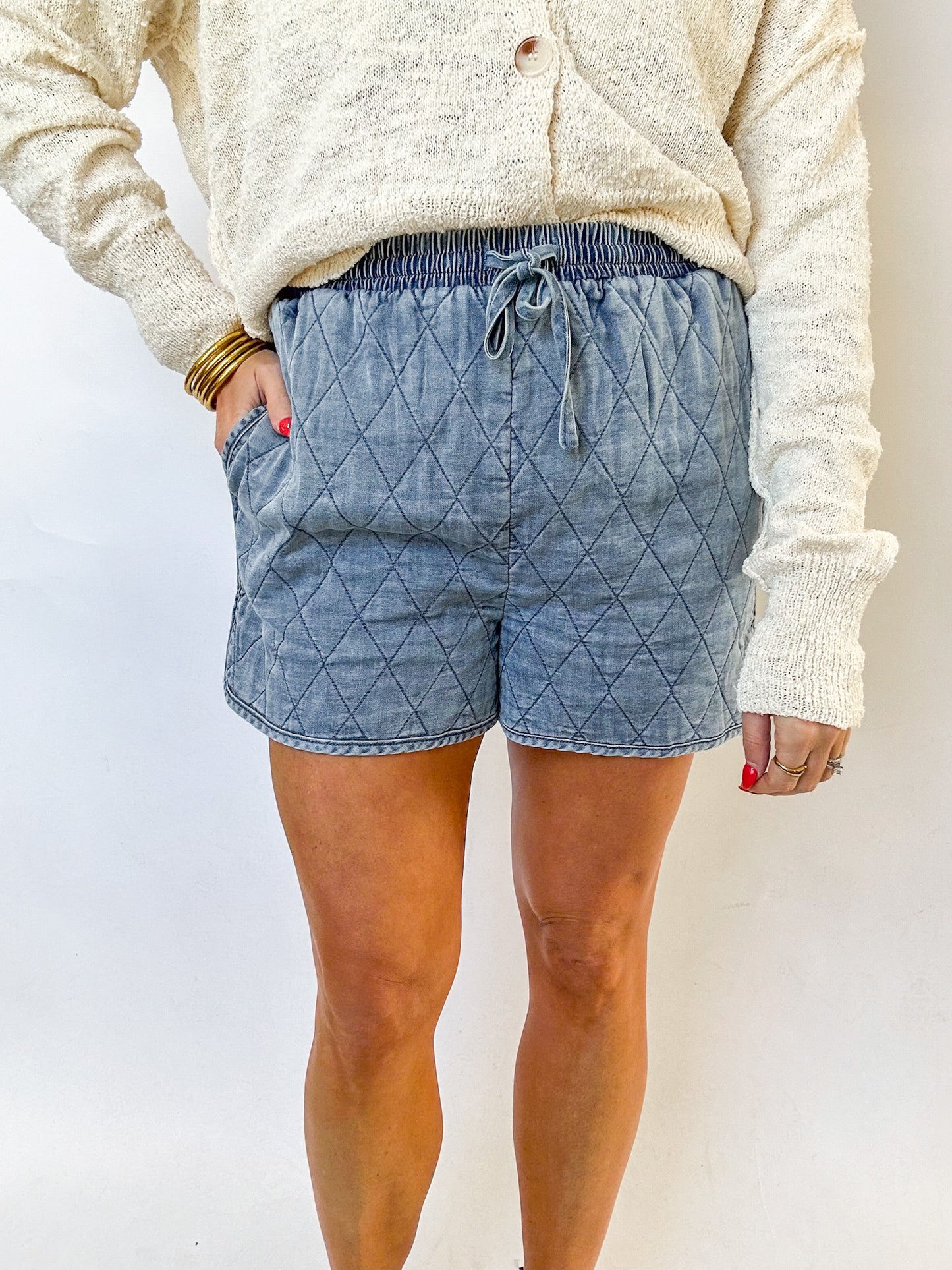 DENIM QUILTED SHORTS