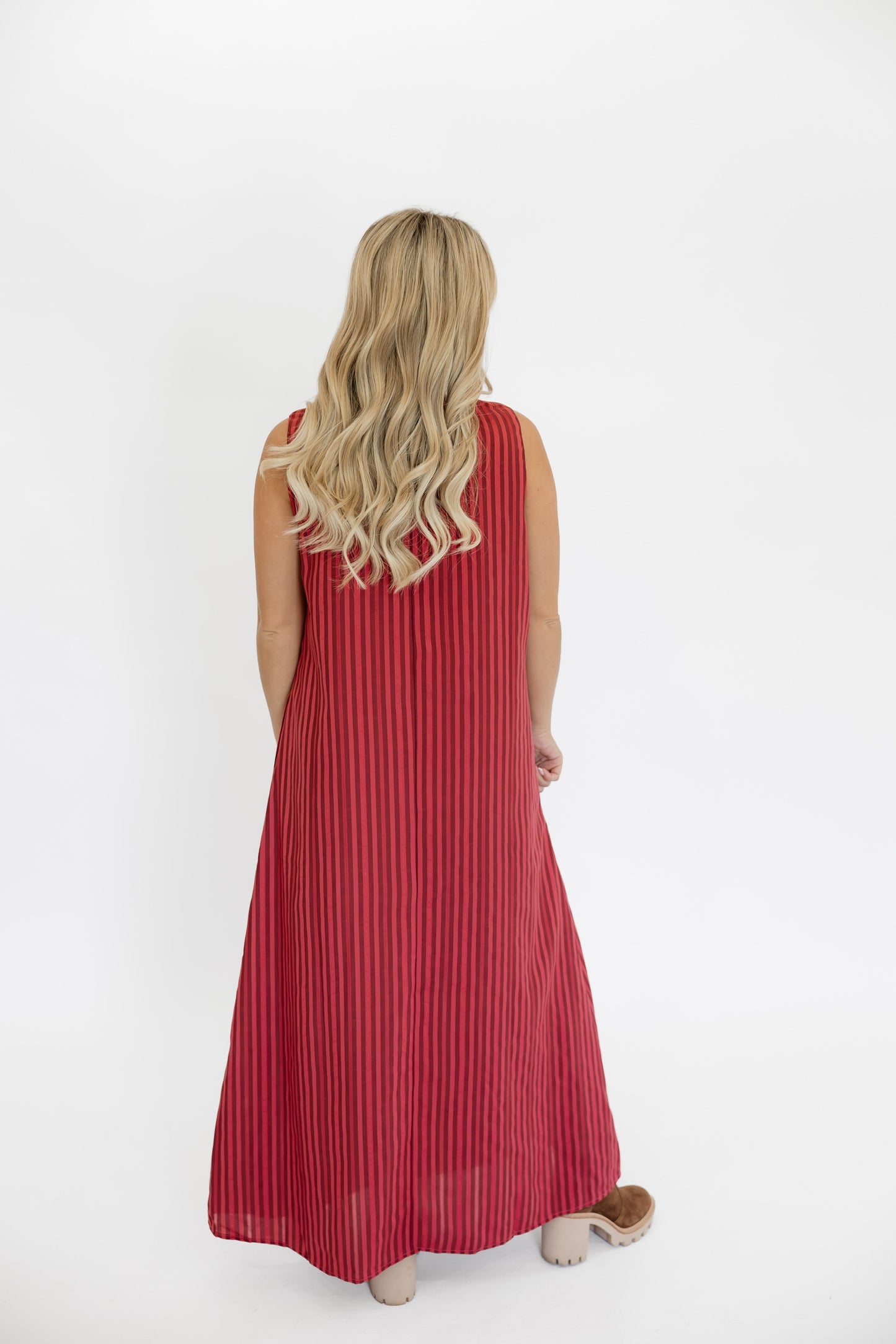 SO SCARLET MAXI DRESS
