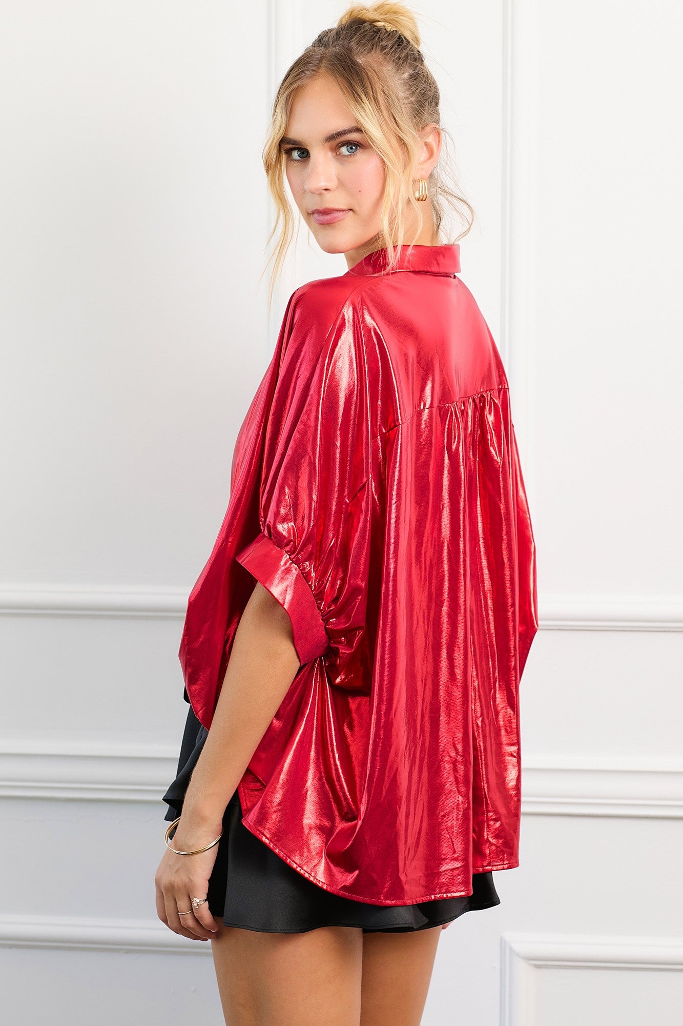 RED METALLIC BUTTON DOWN TOP