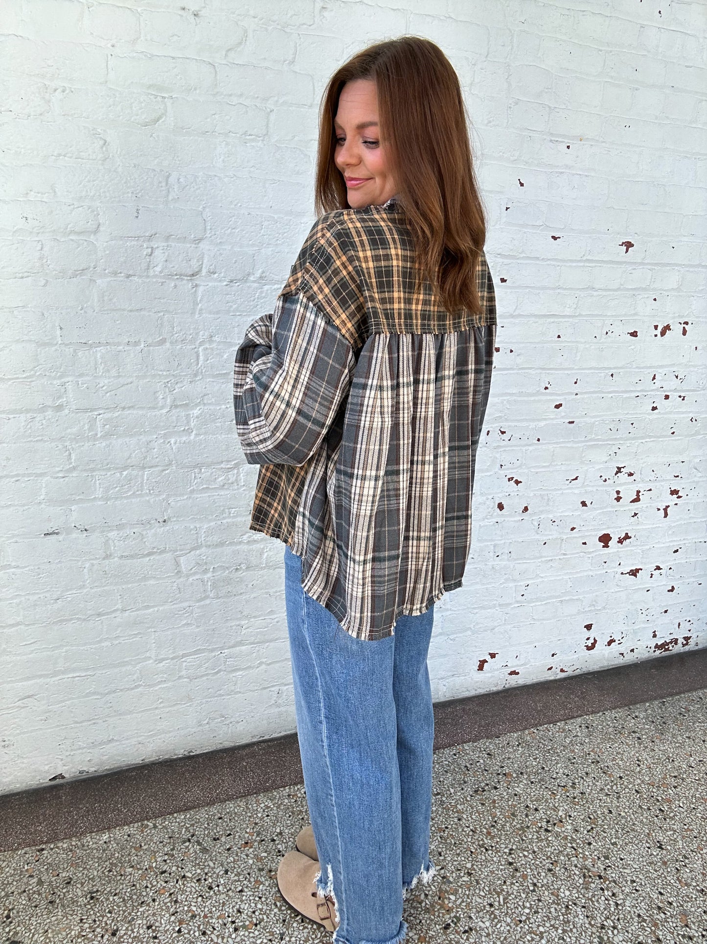 MAD ABOUT PLAID TOP