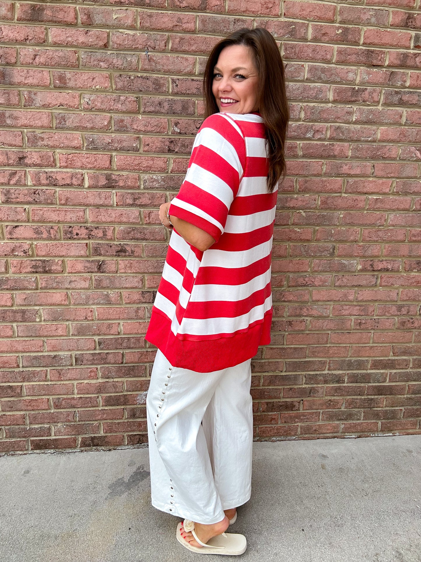 RED WHITE & STRIPE TOP