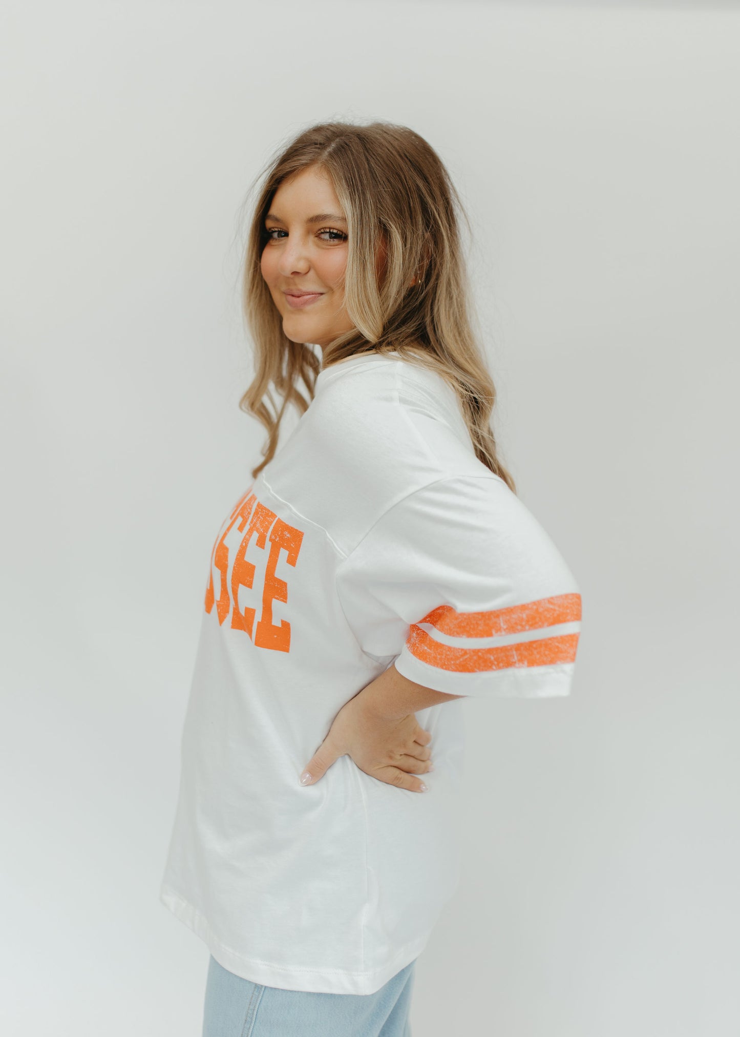 TENNESSEE VARSITY GRAPHIC TEE