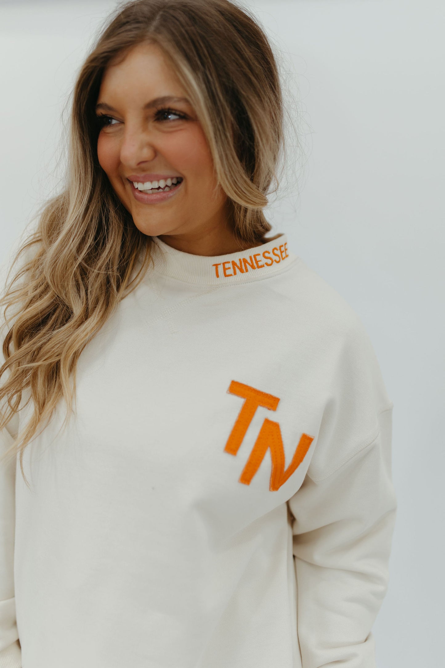 TN MOCKNOCK PULLOVER TOP