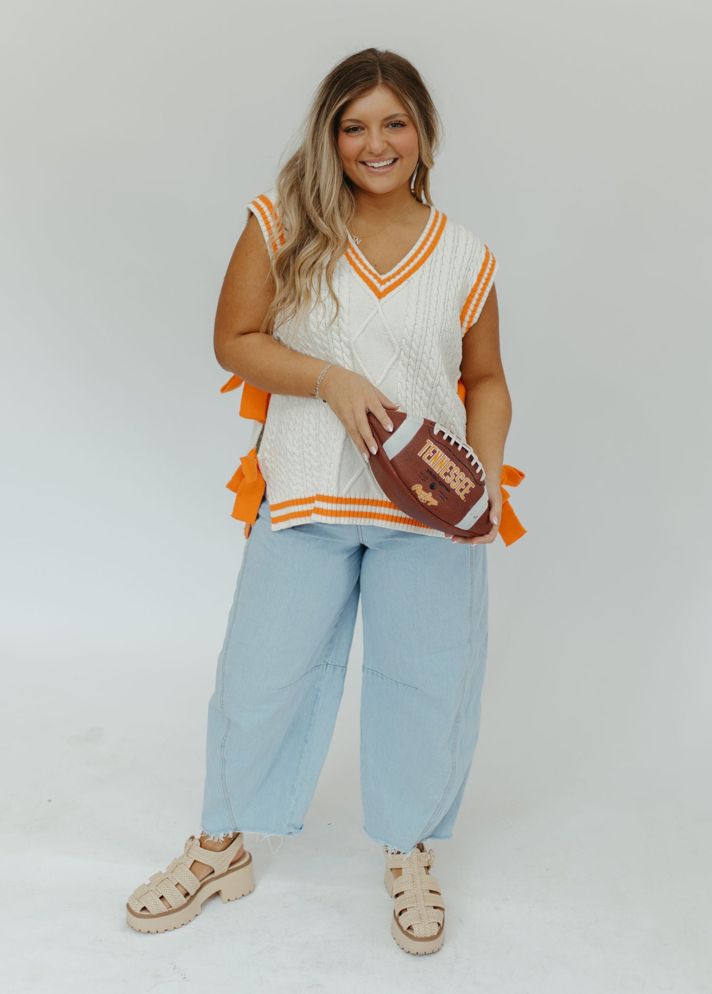 TAILGATE QUEEN SWEATER TOP