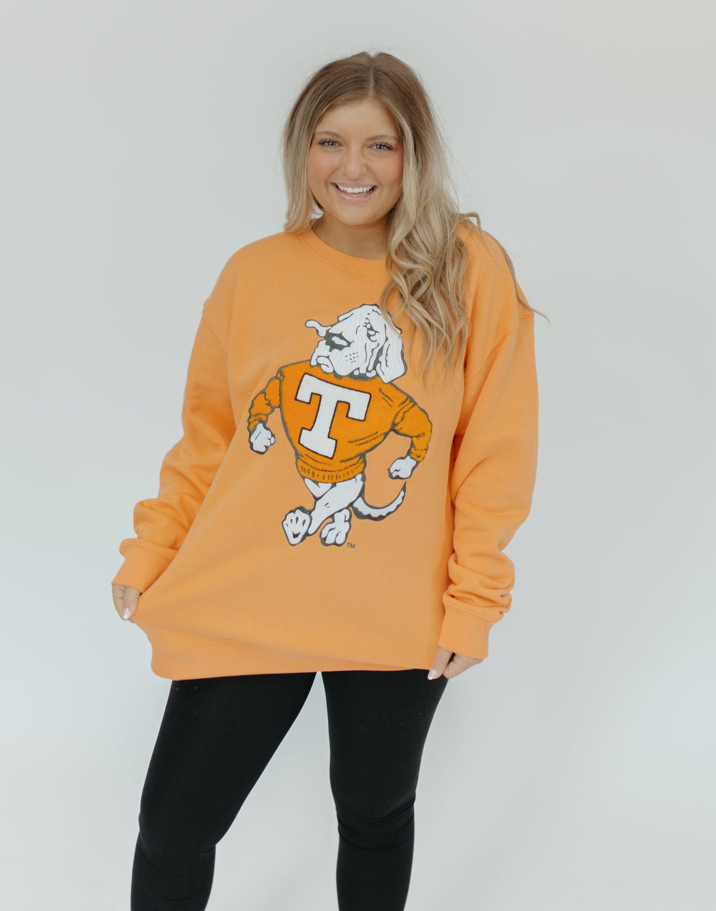 TENNESSEE MASCOT CHENILLE CREWNECK