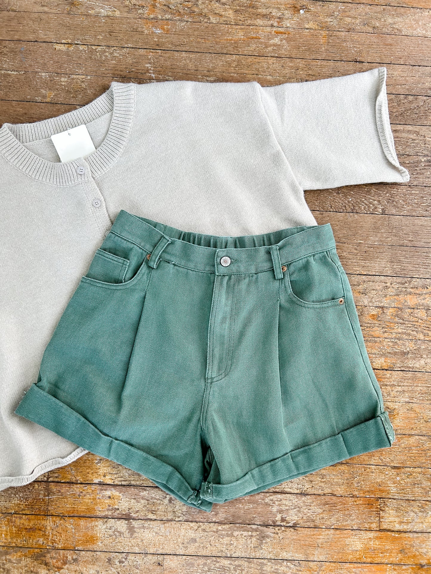 FOREST CUFF DENIM SHORTS
