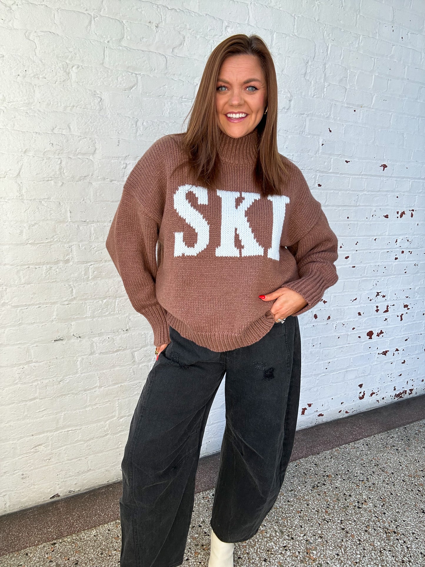 SKI CLUB SWEATER