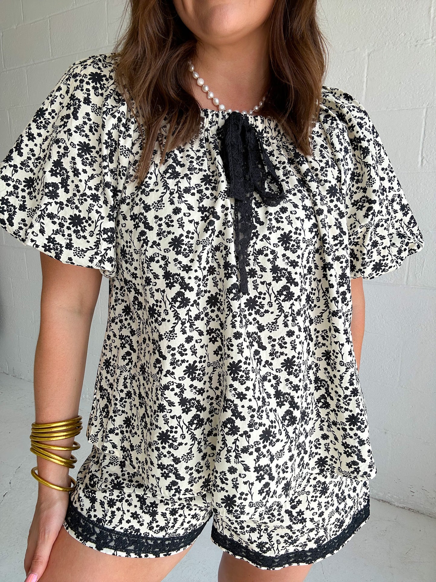 TIME TO BLOOM TOP