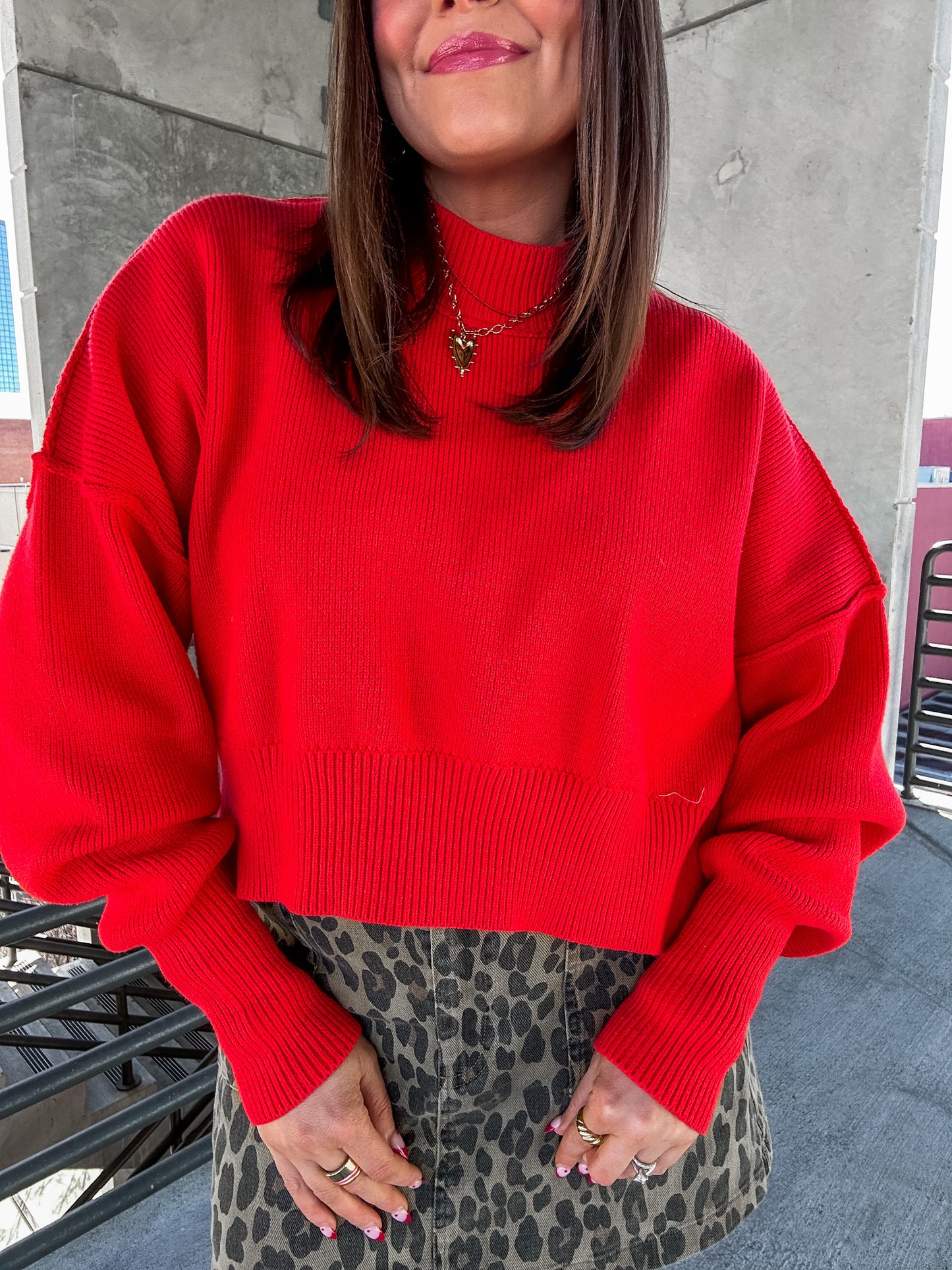 MOCKNECK SWEATER - RED