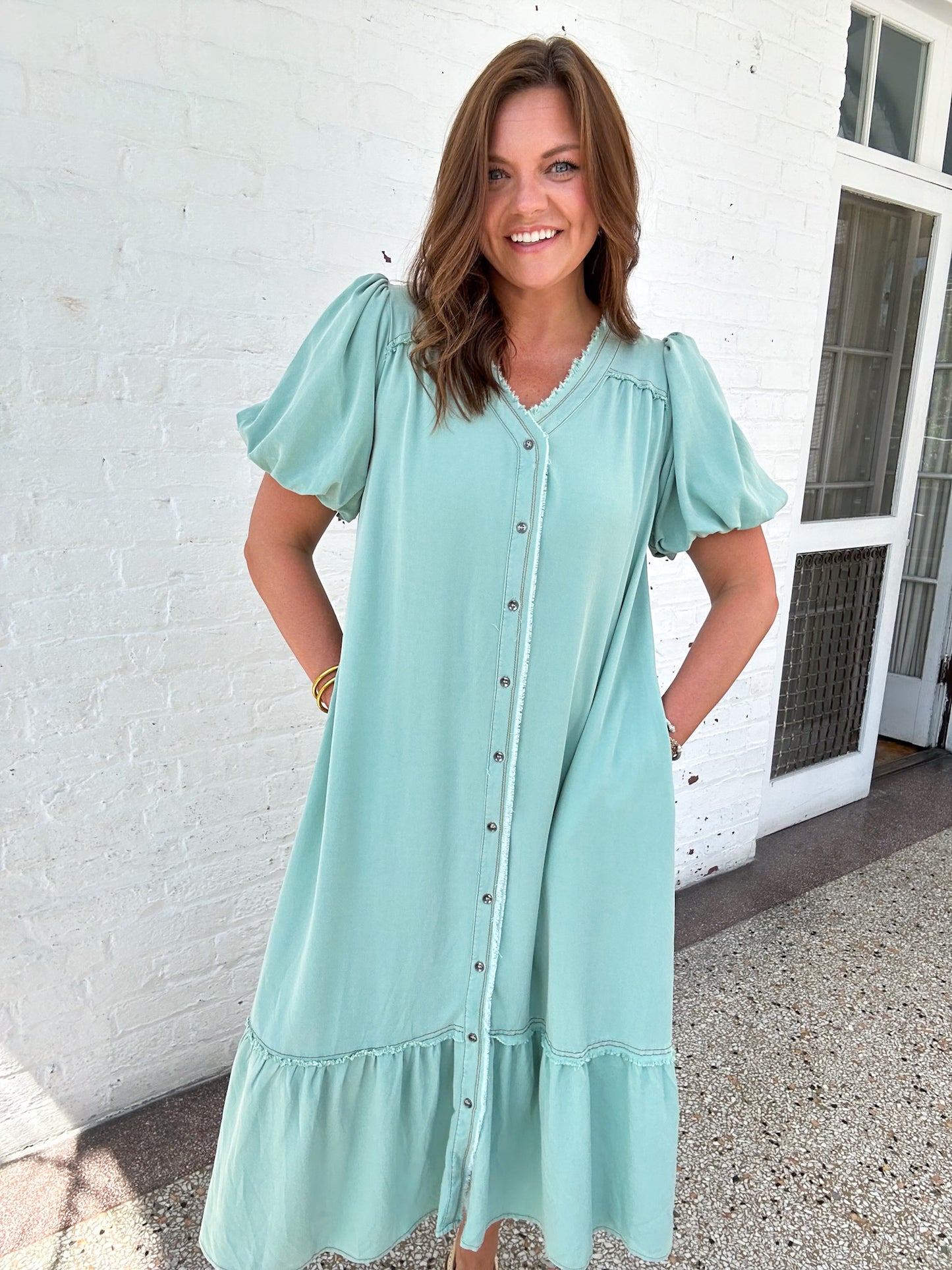 FALL FEELS MIDI DRESS