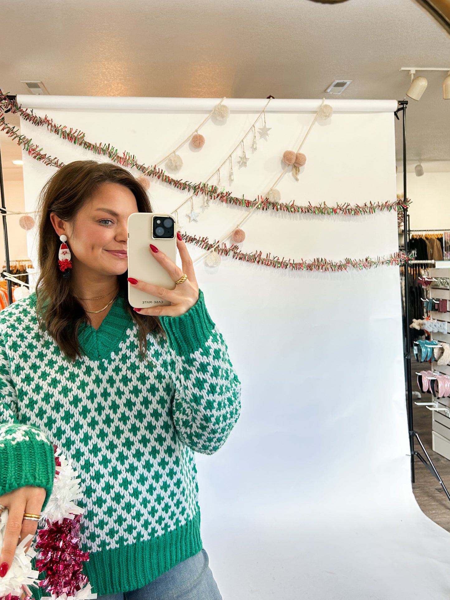HOLIDAY CHEER SWEATER