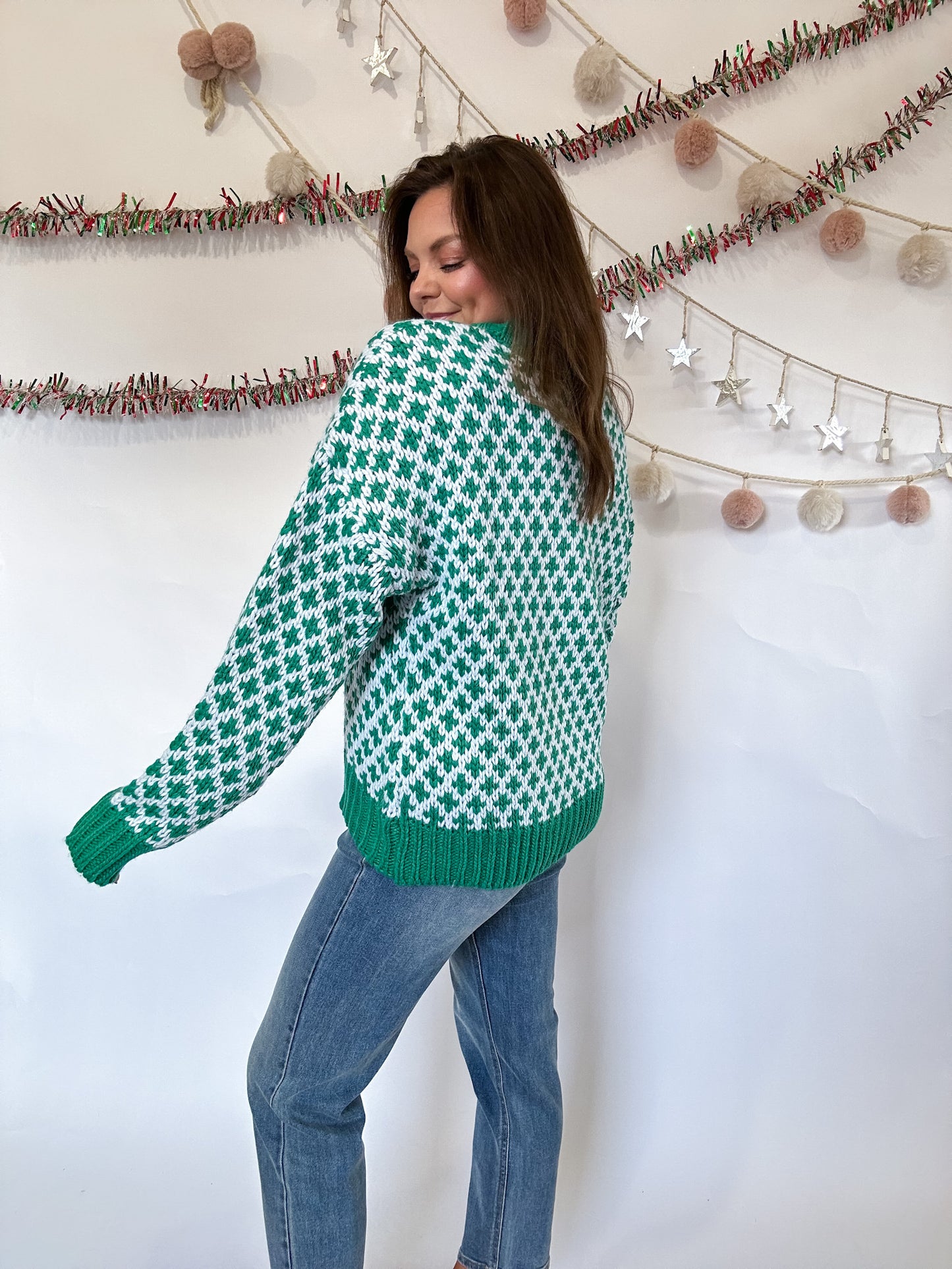 HOLIDAY CHEER SWEATER