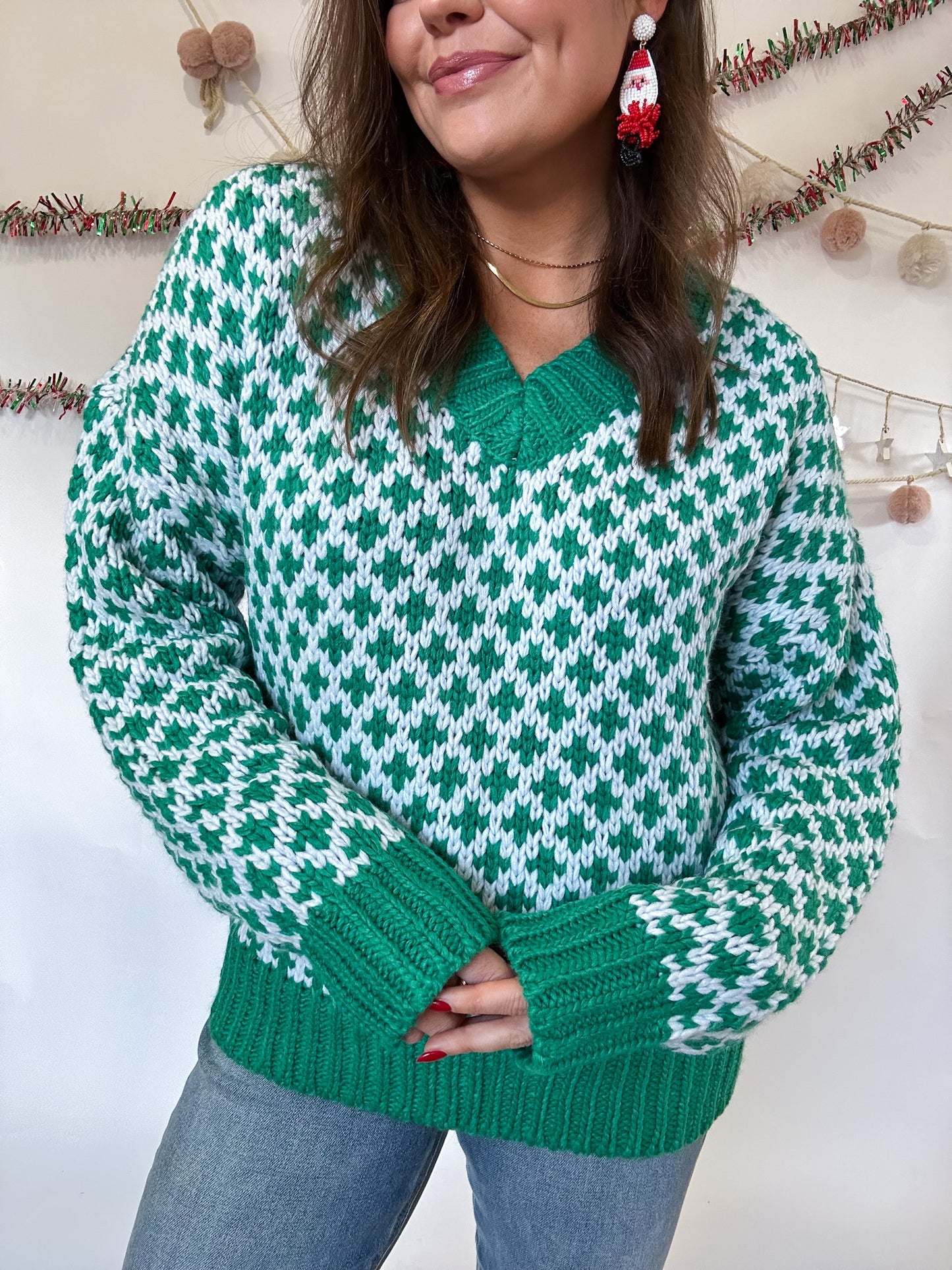 HOLIDAY CHEER SWEATER