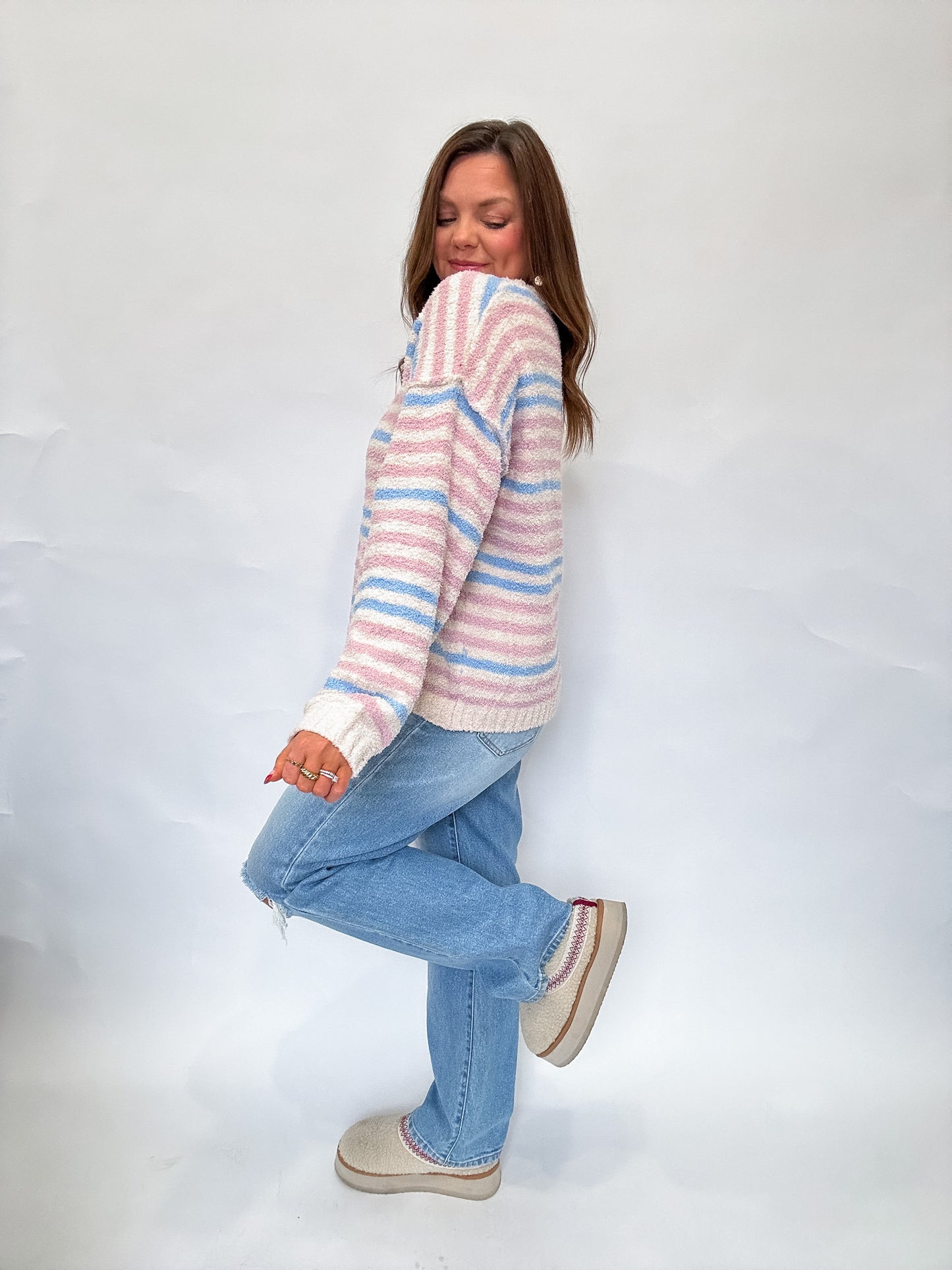 NEW DAY SWEATER - CREAM