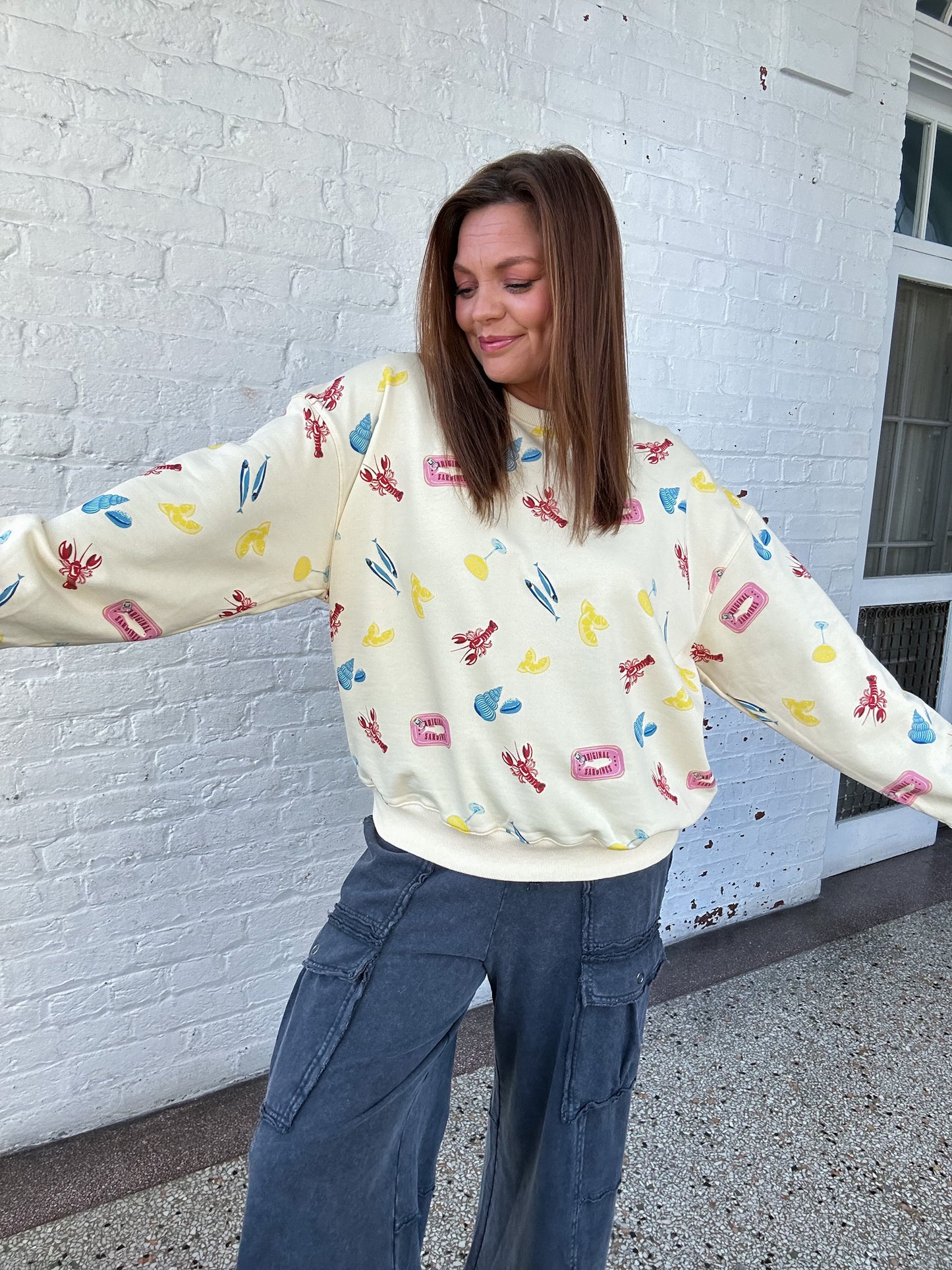 BEACH ICON CREWNECK