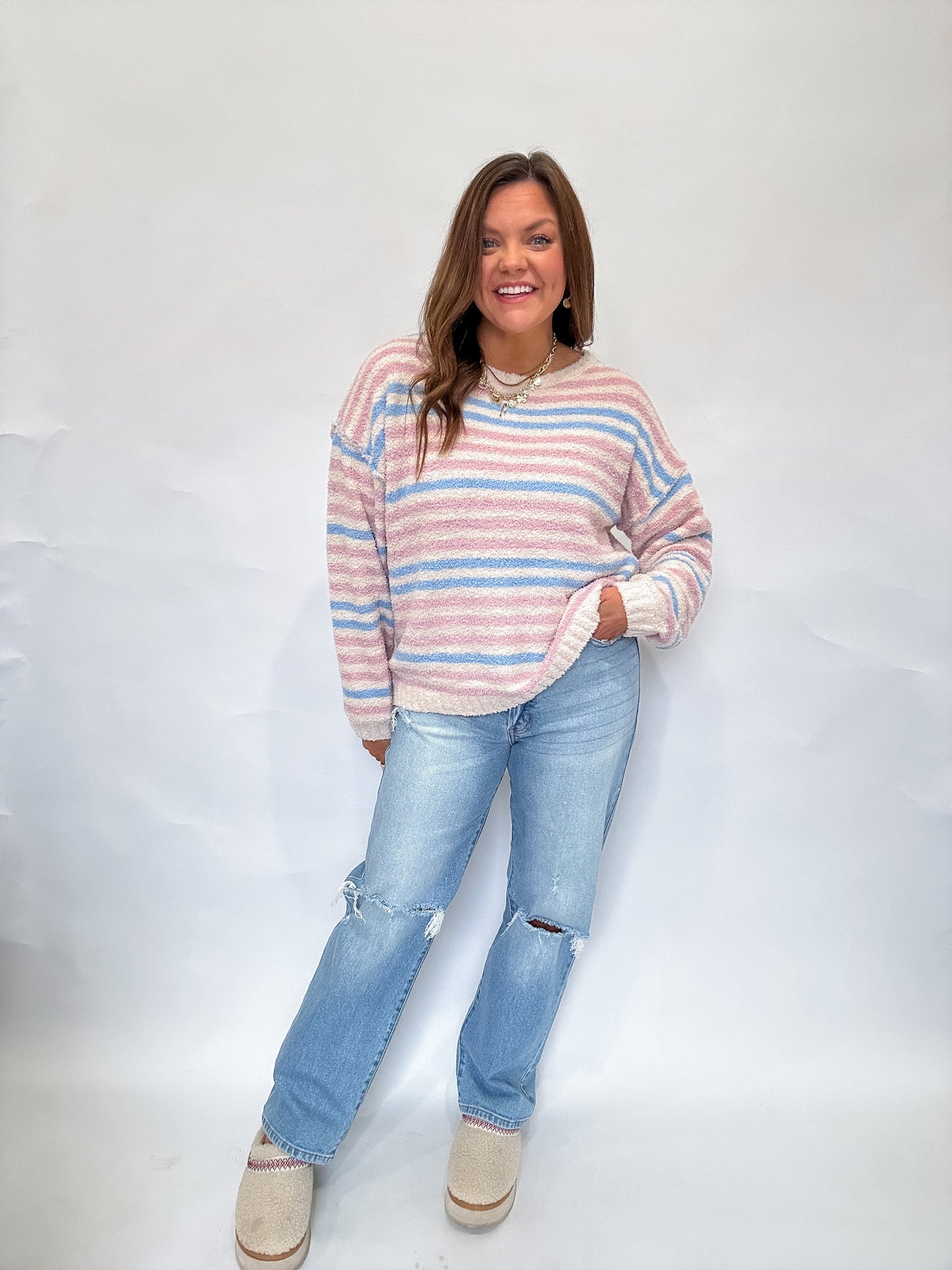 NEW DAY SWEATER - CREAM