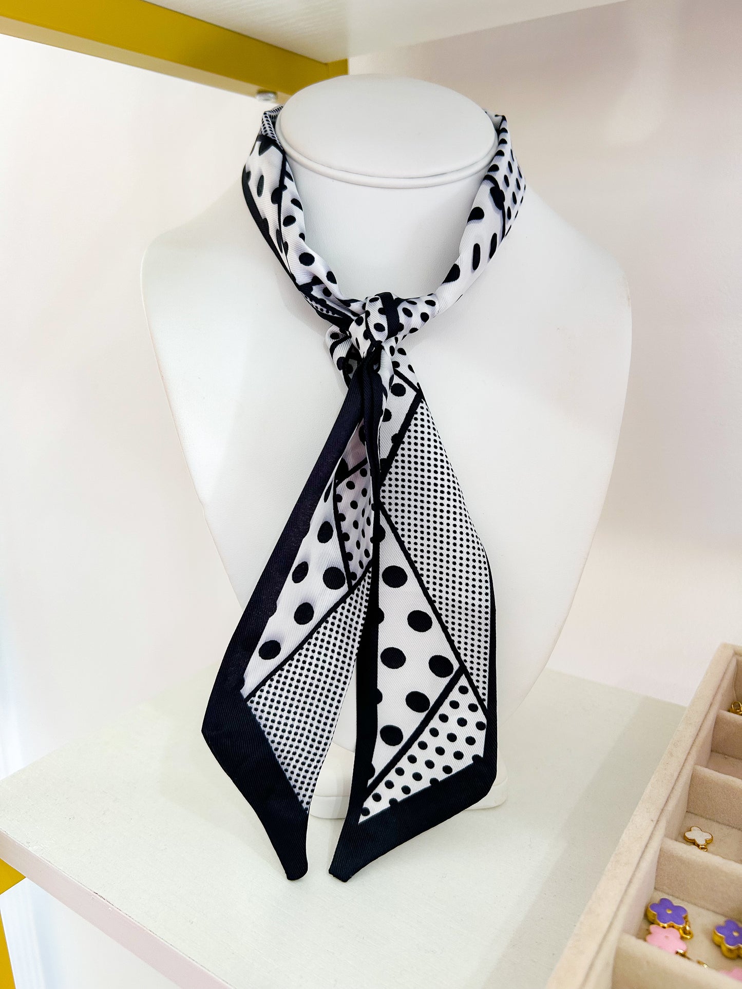 TWILLY SCARF - BLACK/WHITE