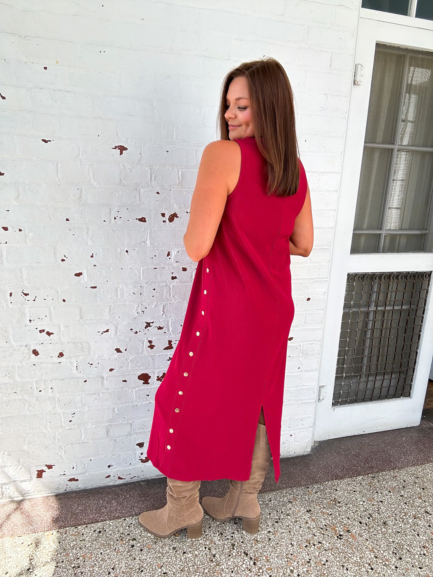 WINE NIGHT RIBBED MIDI DRESS