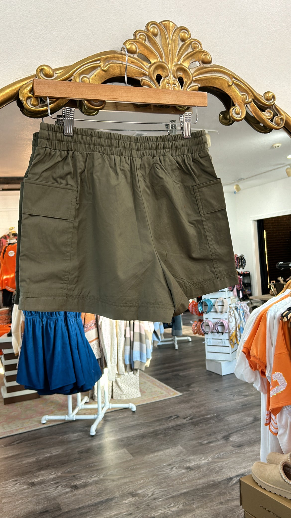 OLIVE CARGO SKORT
