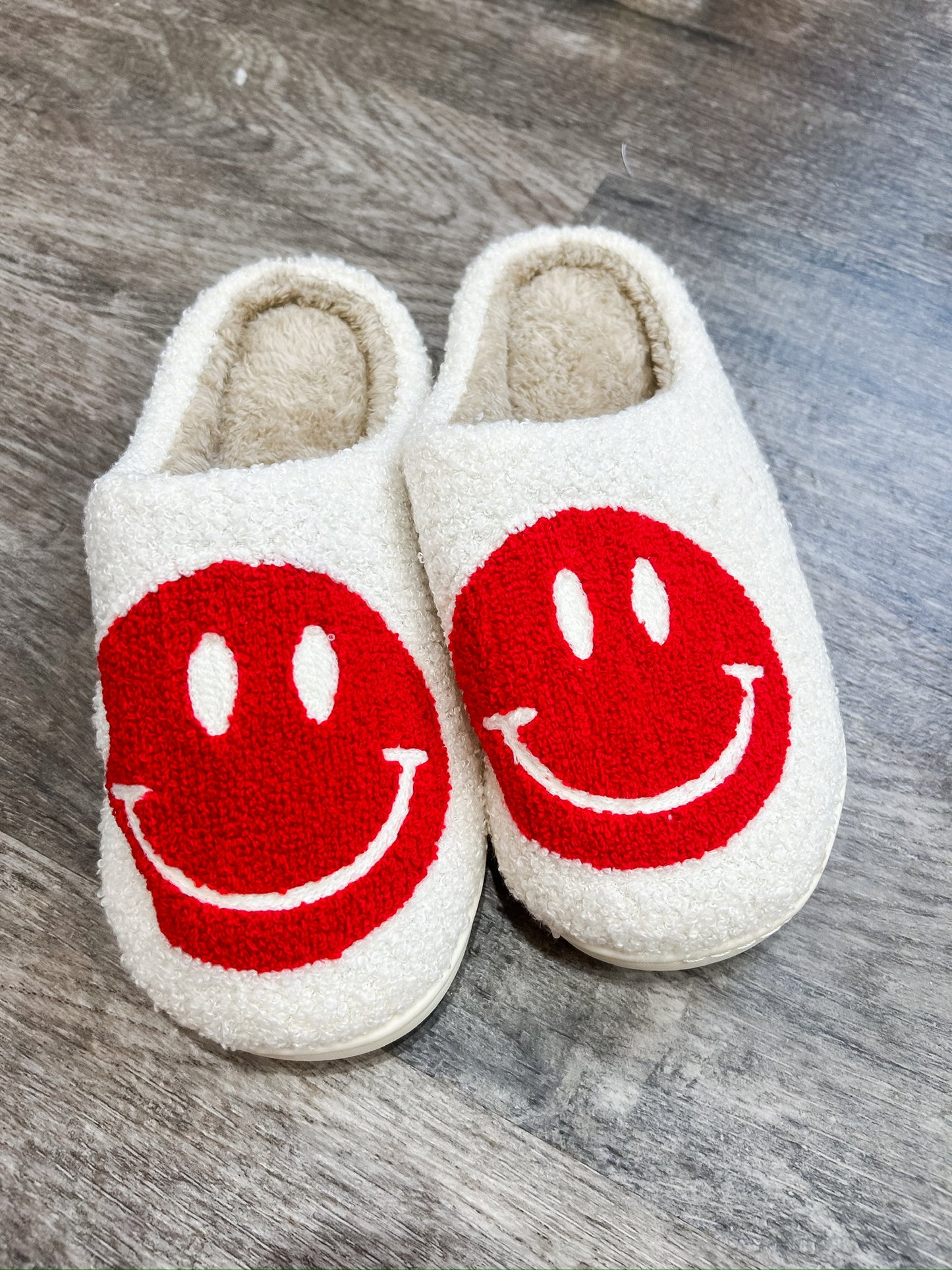 SMILEY SLIPPERS