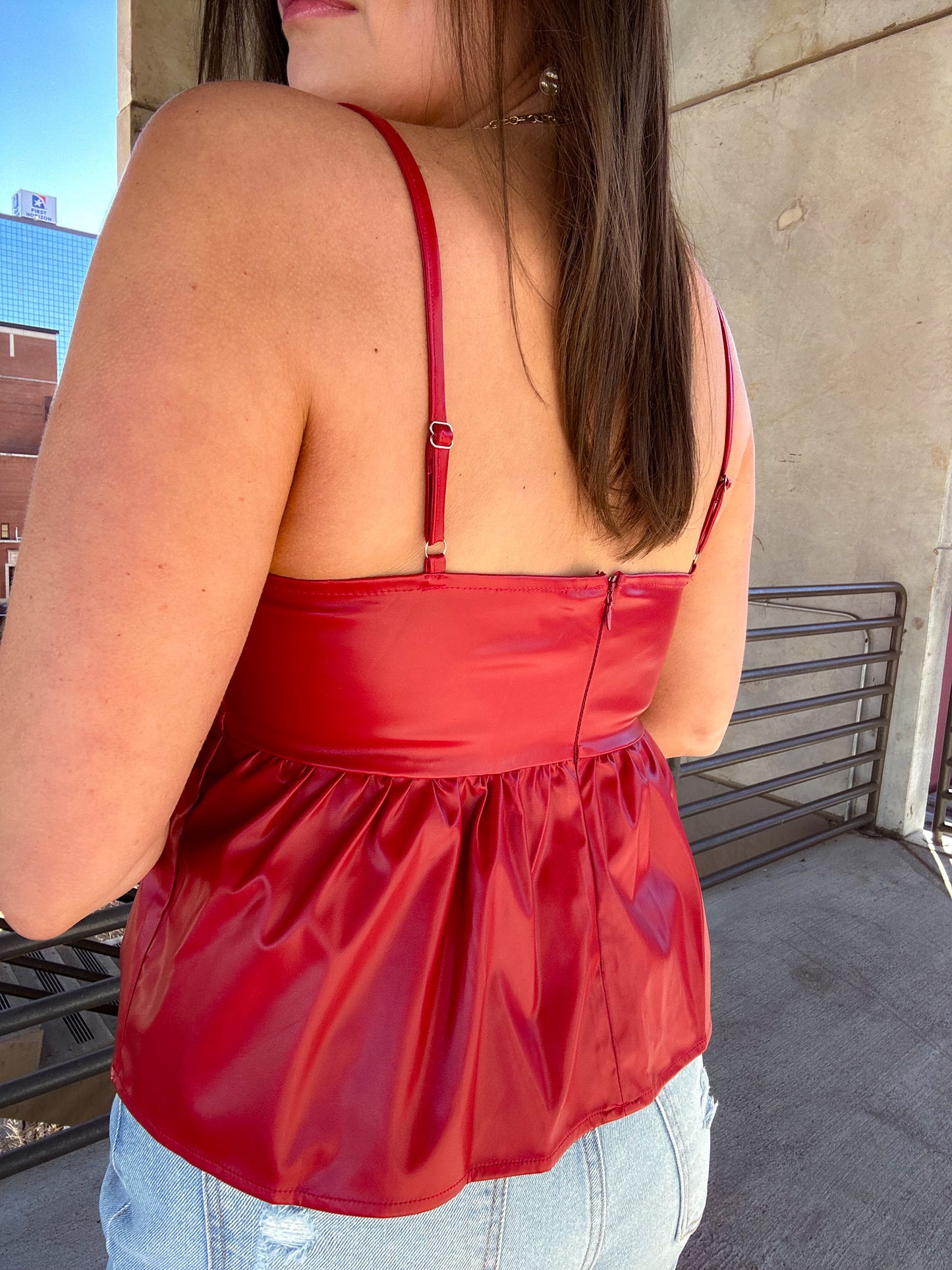 RED BOW TOP