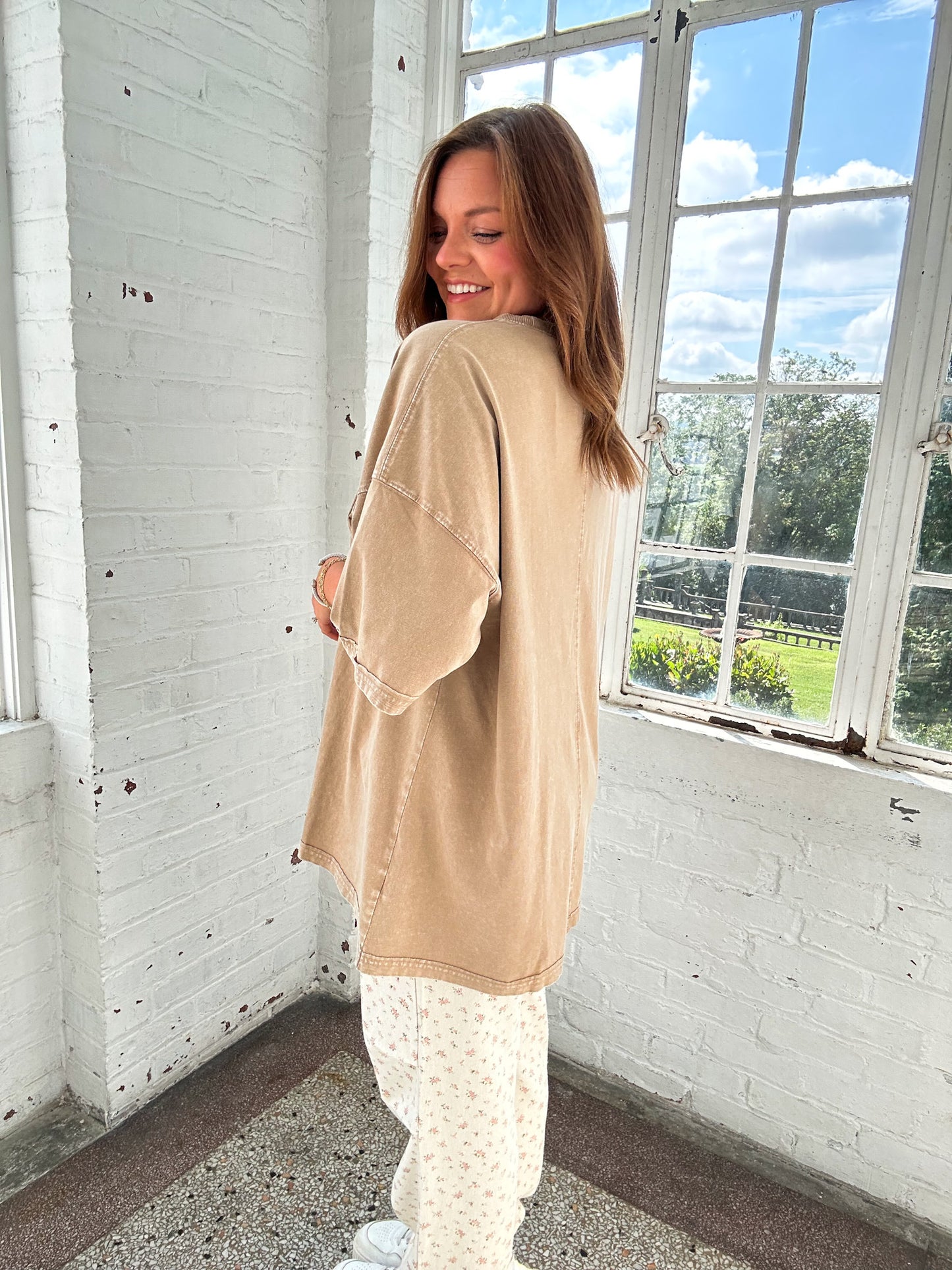 LATTE BOXY TEE