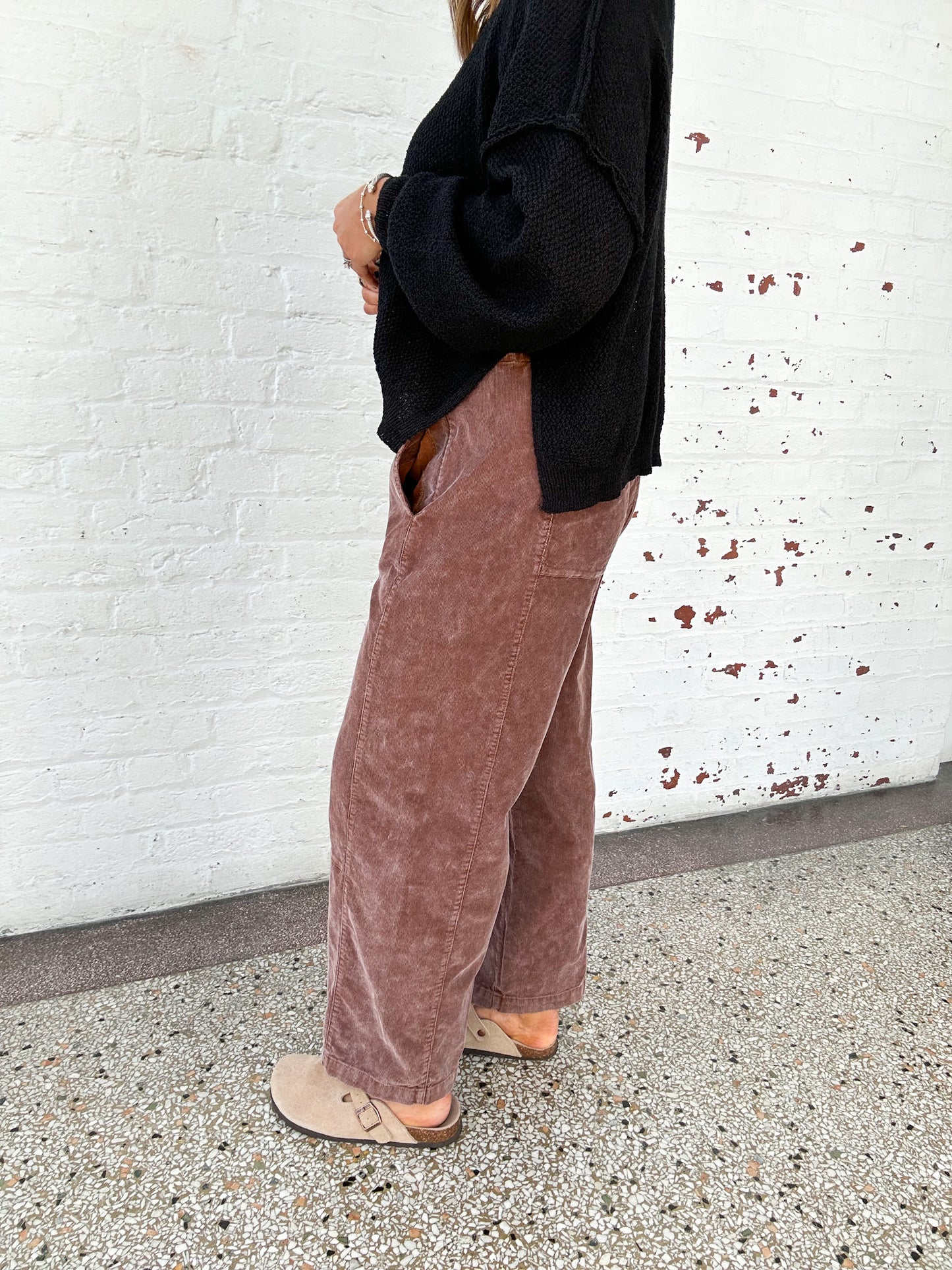 CORDUROY BARREL PANTS - ESPRESSO