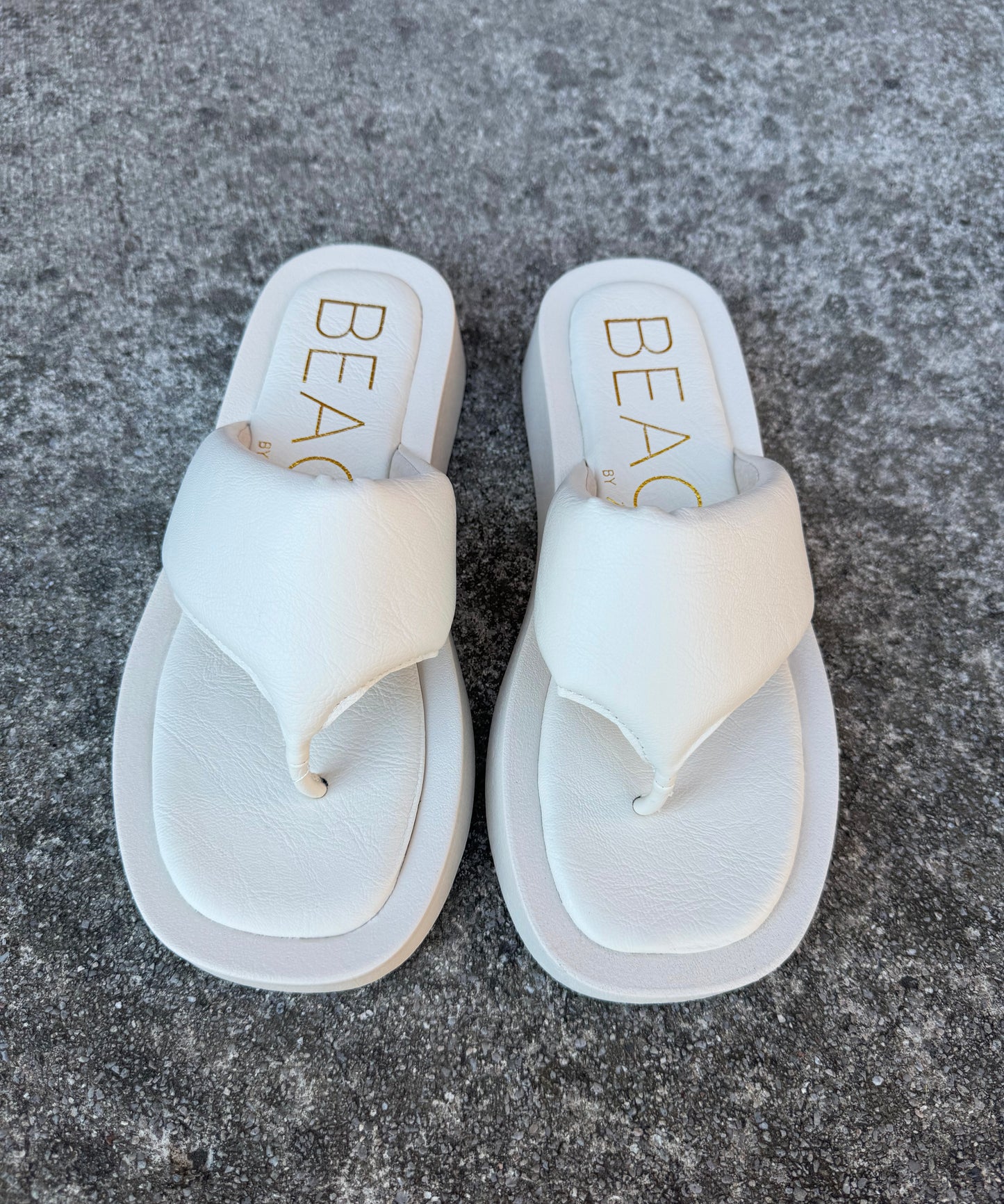 IZZY SANDALS | Beach by Matisse