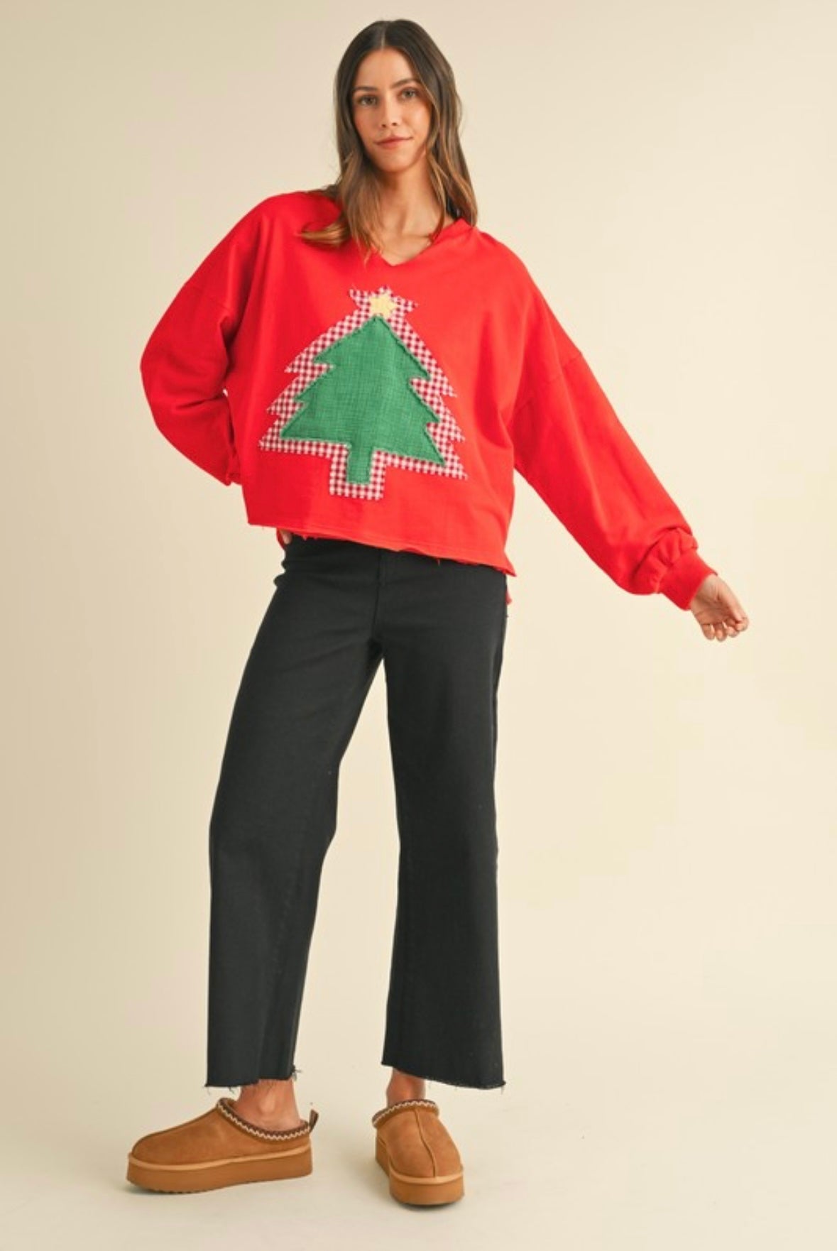 CHRISTMAS TREE PATCH PULLOVER