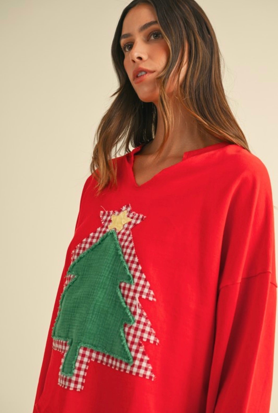 CHRISTMAS TREE PATCH PULLOVER