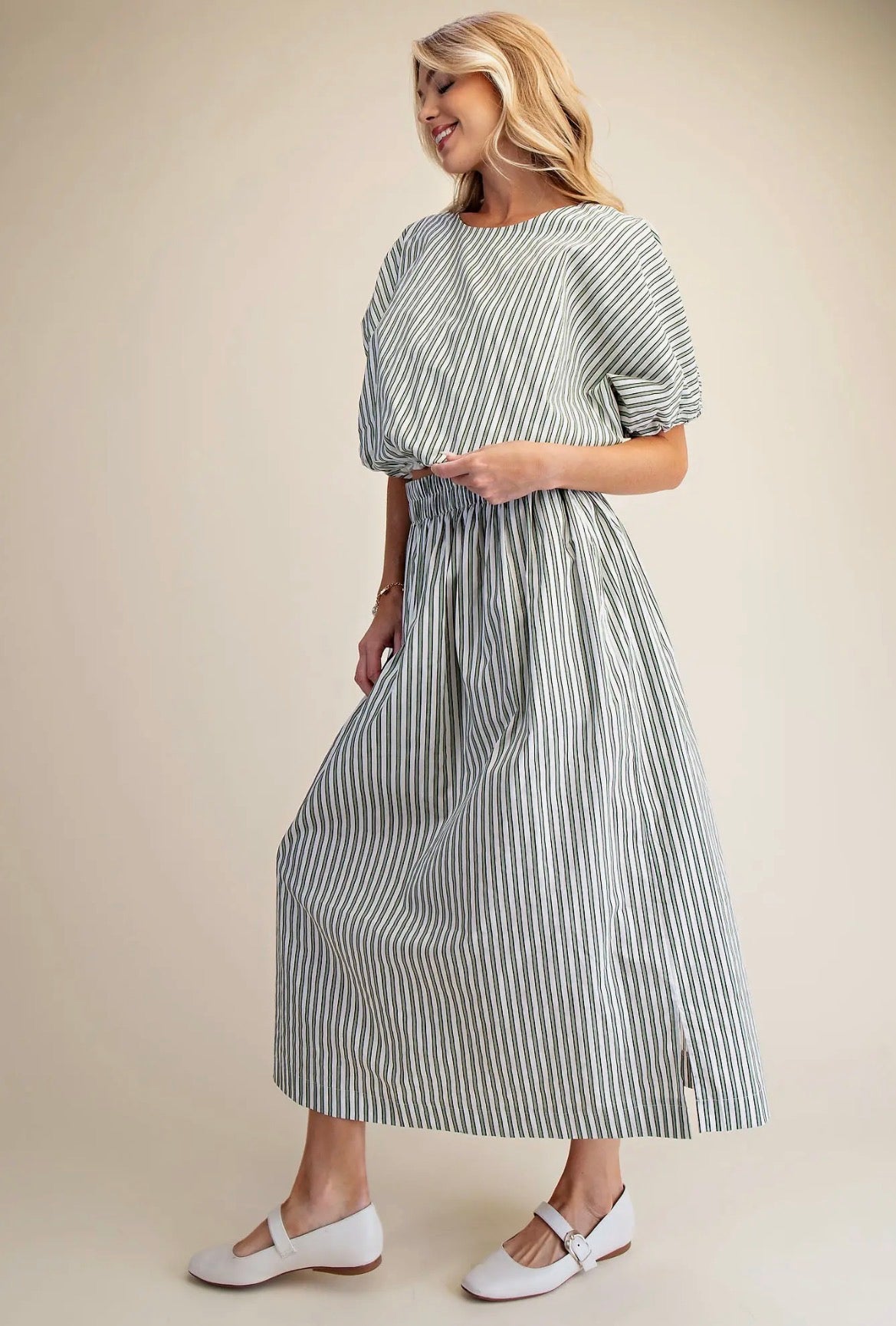 SAGE STRIPED TOP