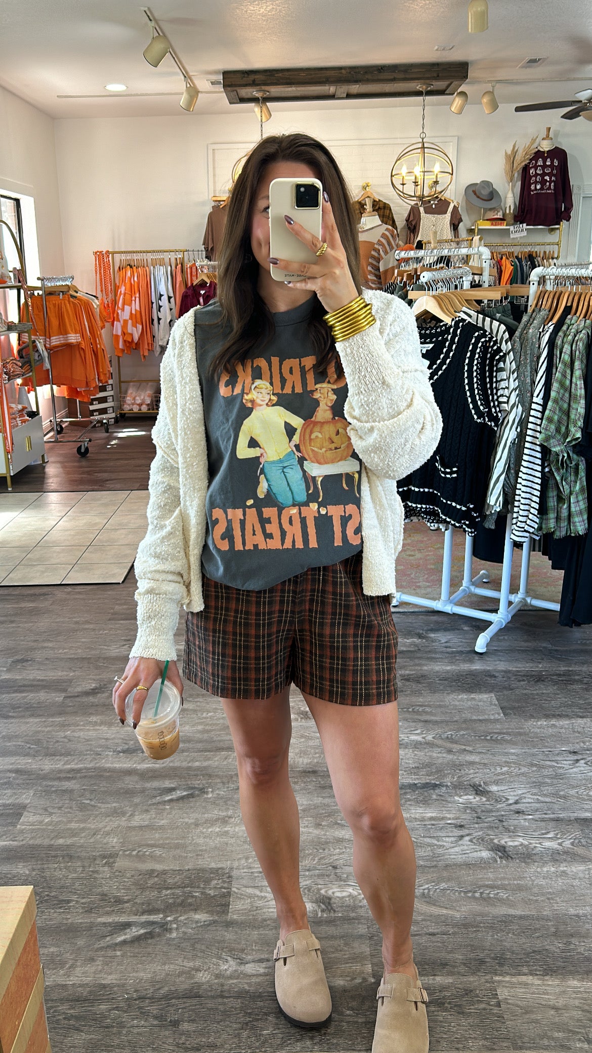 NO TRICKS, JUST TREATS TEE