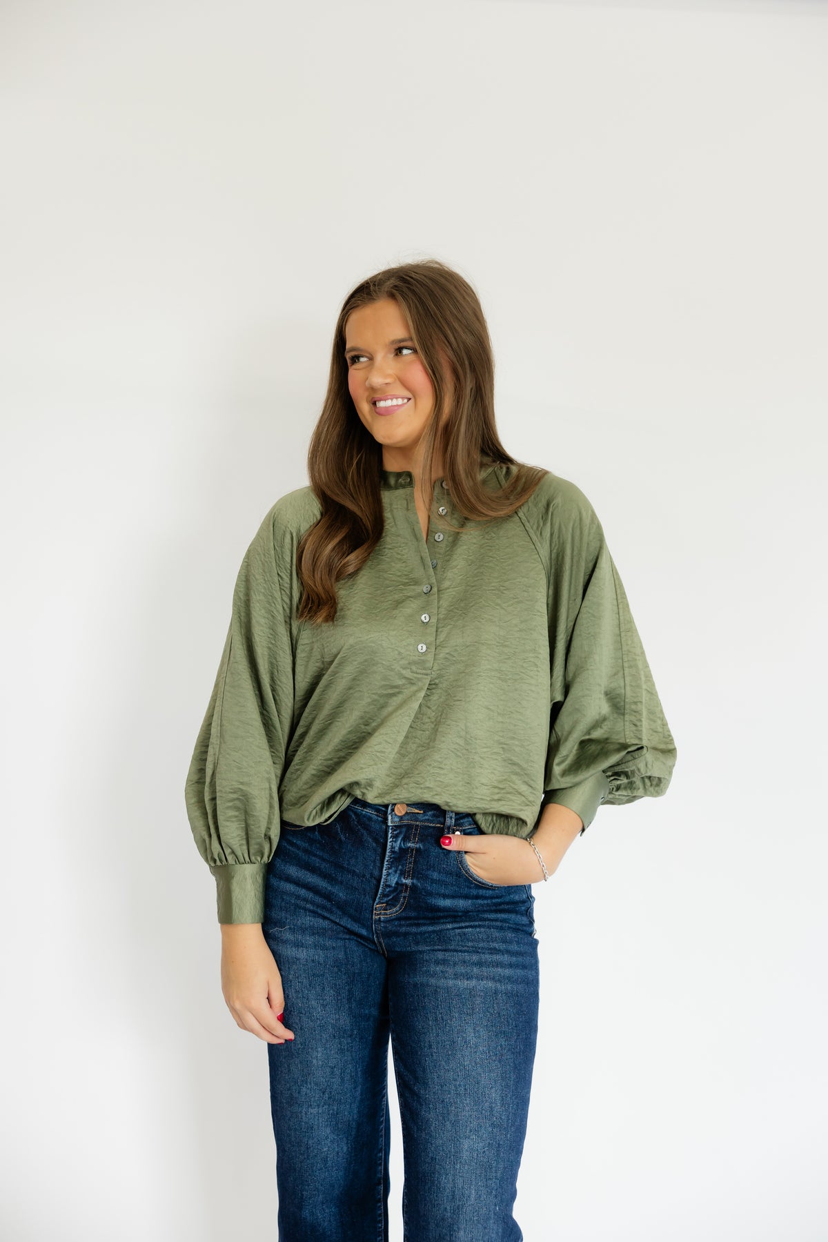 SATIN SAGE TOP