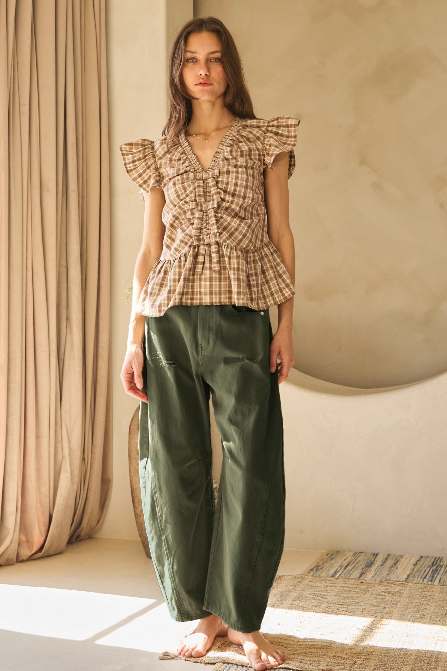 WASHED OLIVE BARREL JEANS