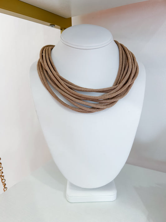 8 STRAND ROPE NECKLACE - BEIGE