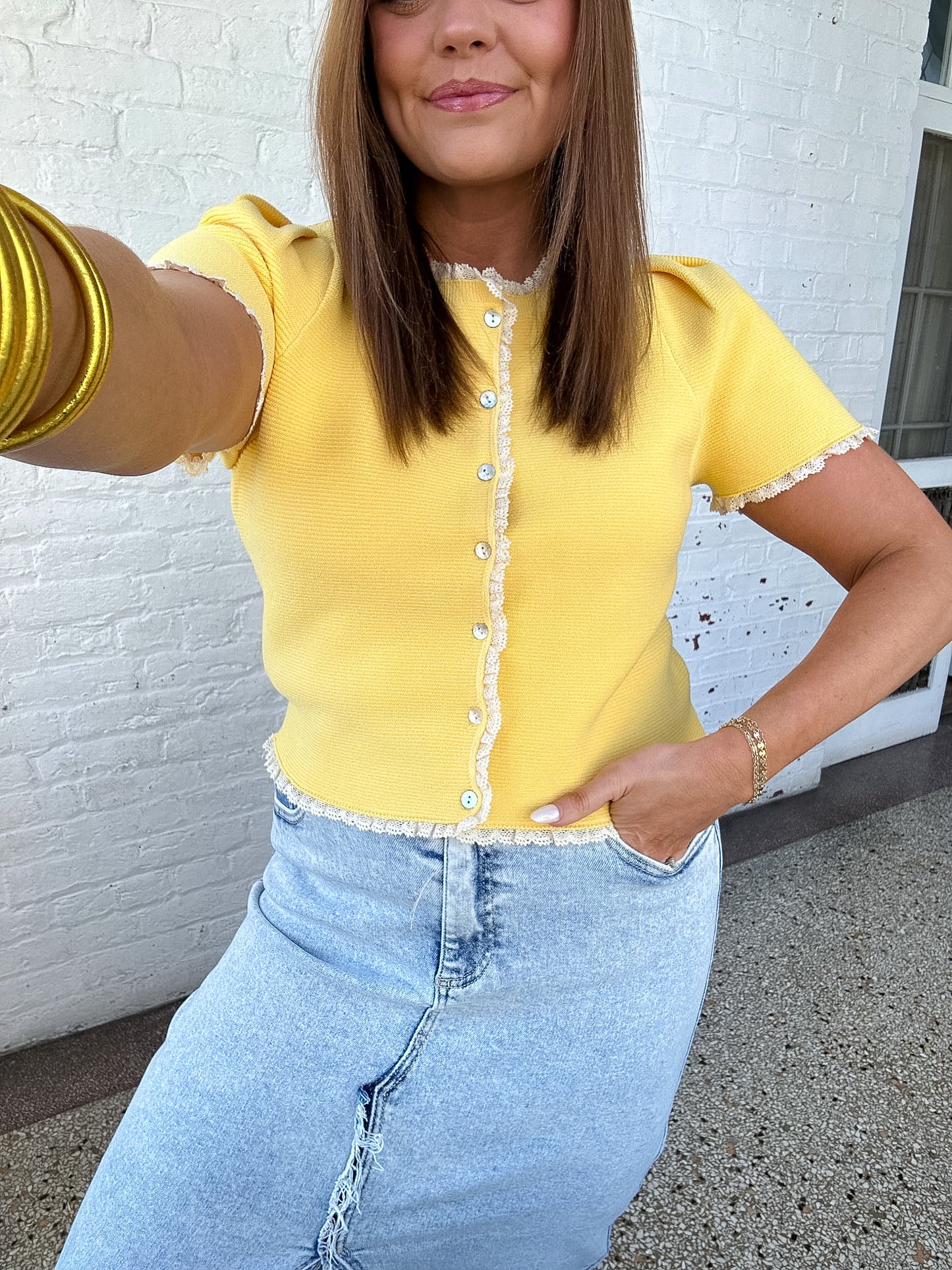 LEMON LACE TOP