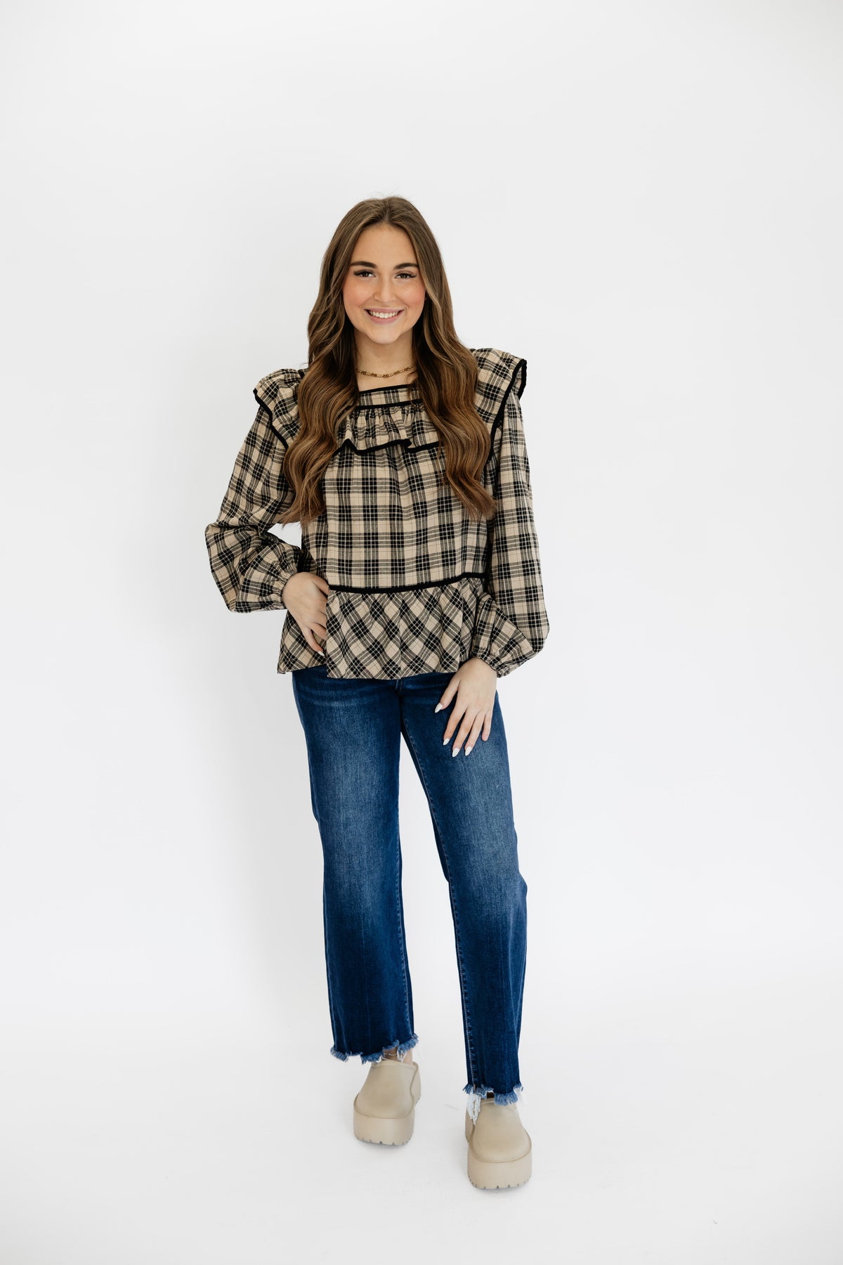 FALL FRILLS TOP - BEIGE