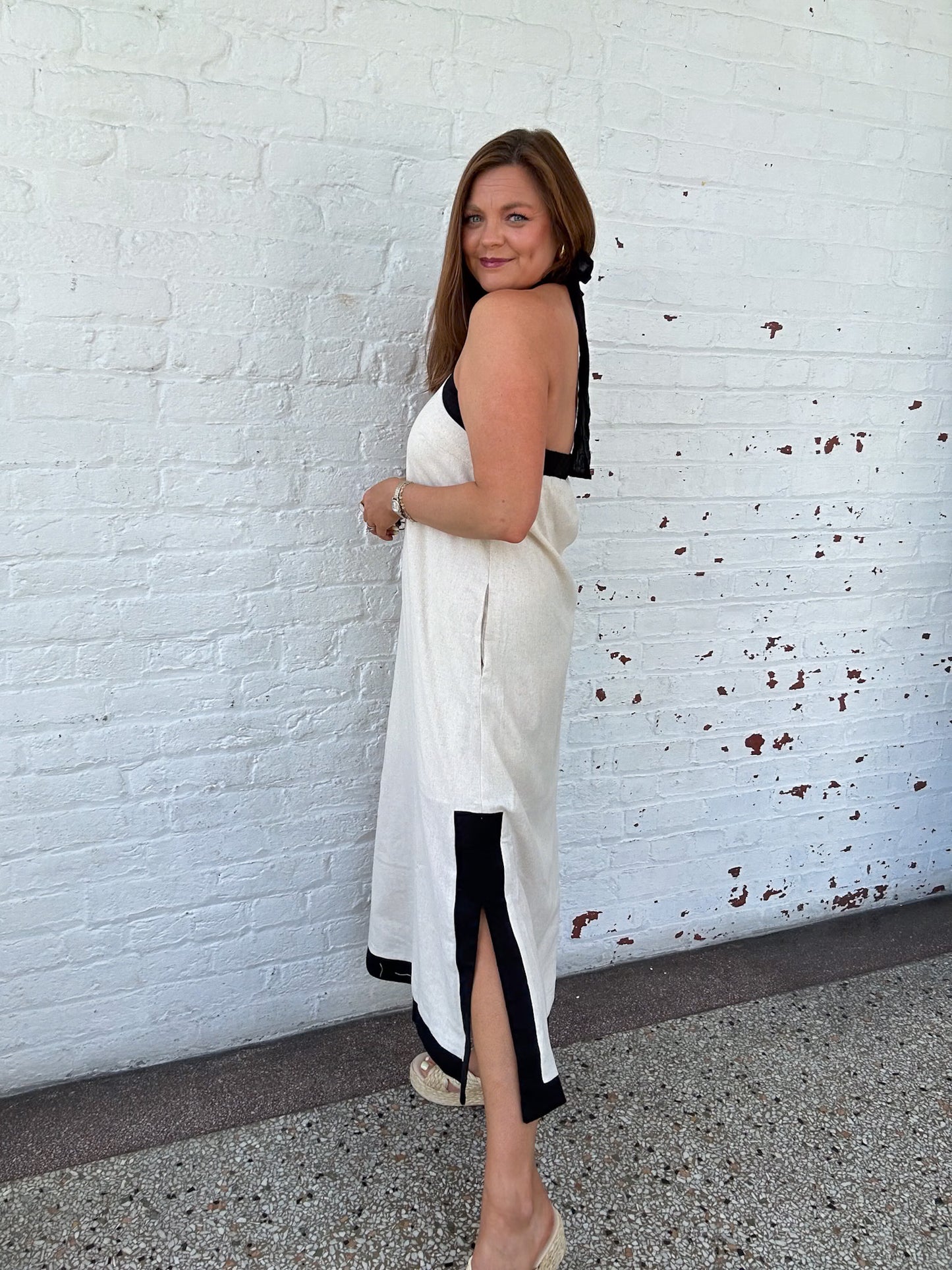 LINEN MIDI DRESS