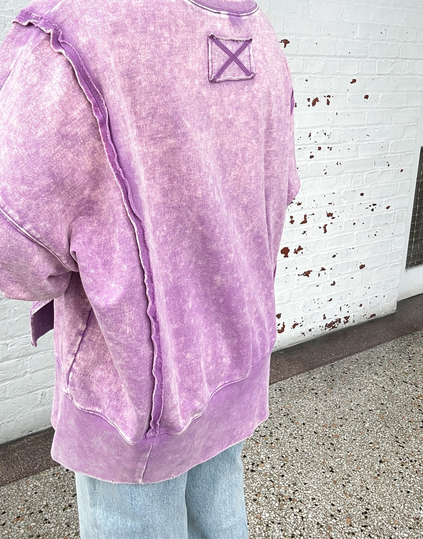 ACID WASHED OVERSIZED SWEATSHIRT - VIOLET