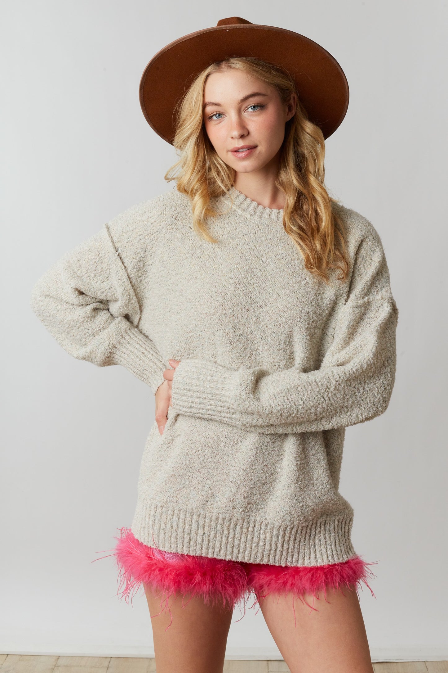 COZY SWEATER - BEIGE