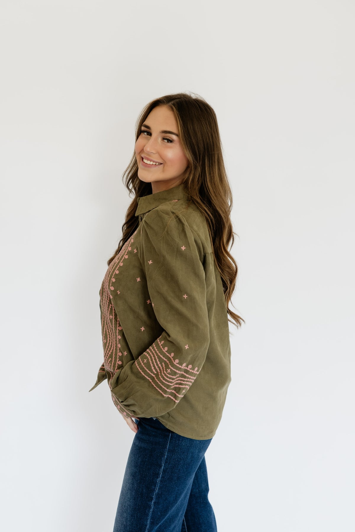 BLUSHING EMBROIDERED TOP