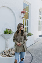 Load image into Gallery viewer, COZY UP TOP, OLIVE
