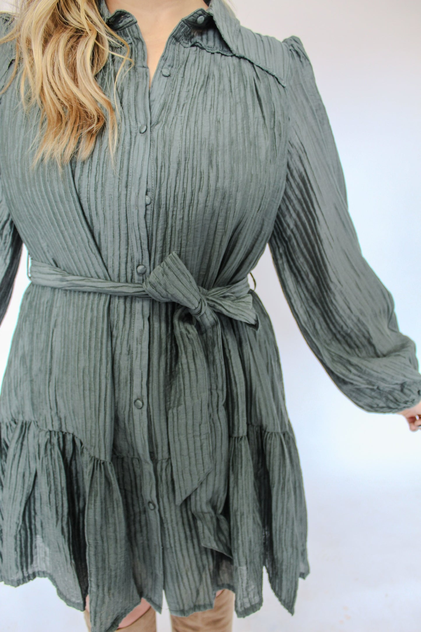 UNDER THE MISTLETOE MINI DRESS