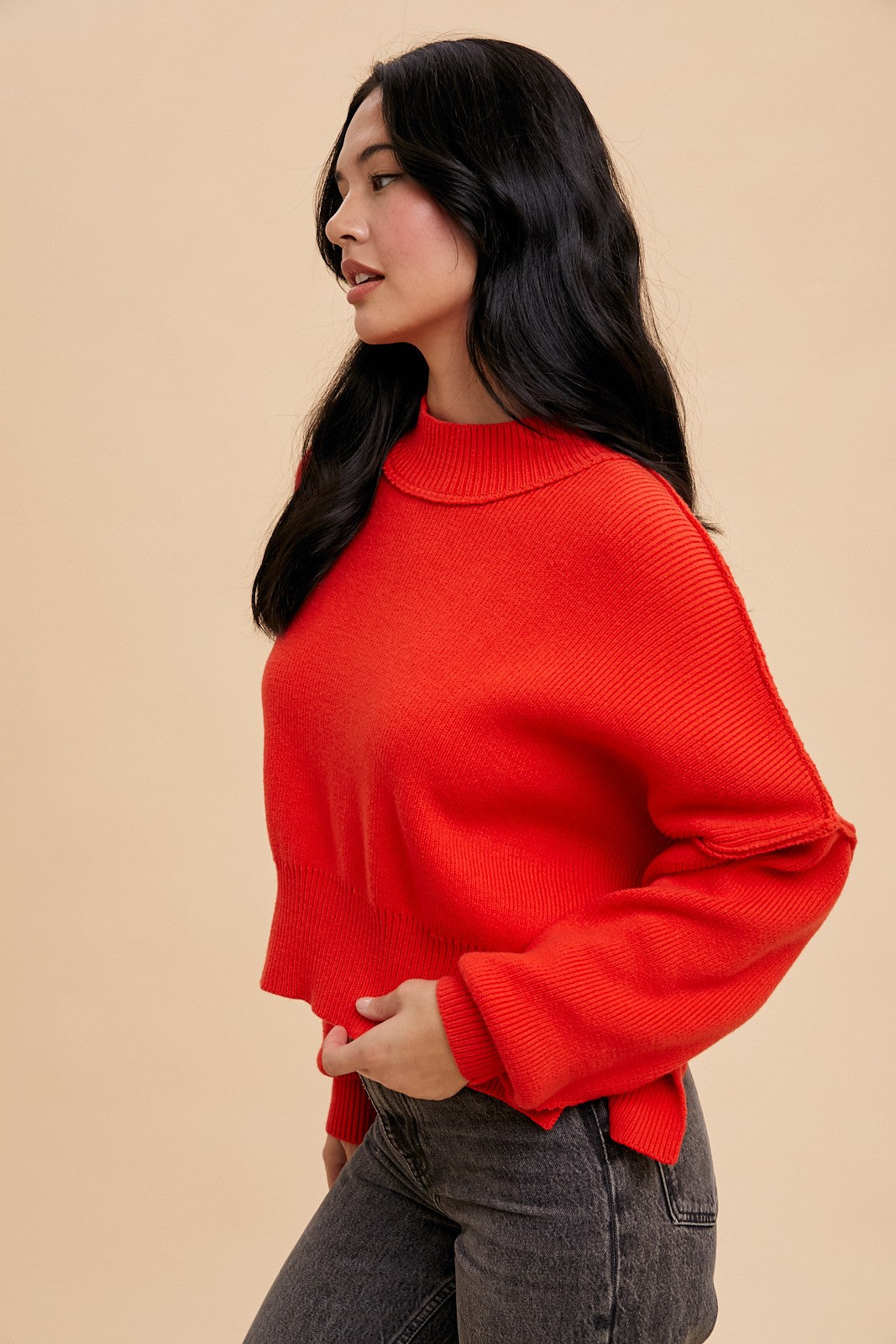 MOCKNECK SWEATER - RED