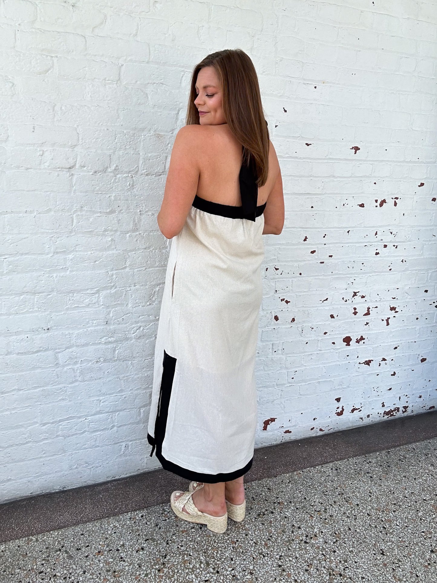 LINEN MIDI DRESS