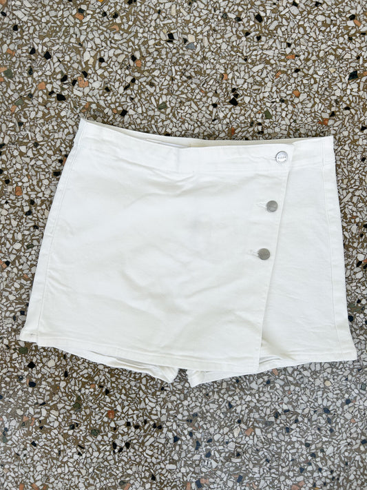 WEEKENDER SKORT - WHITE