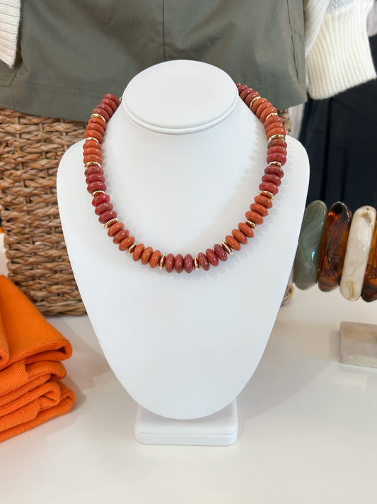 BEADED NECKLACE - RED